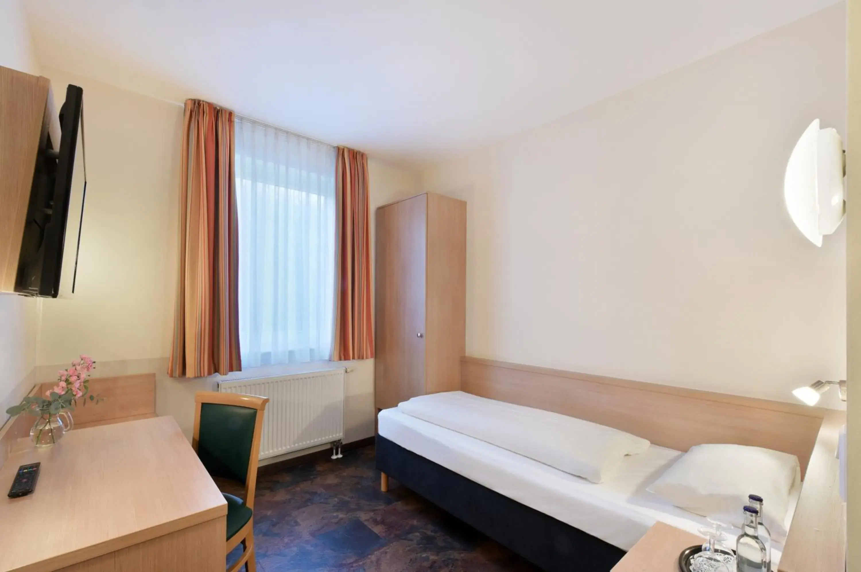 Single Room in meinHotel Single Room in meinHotel