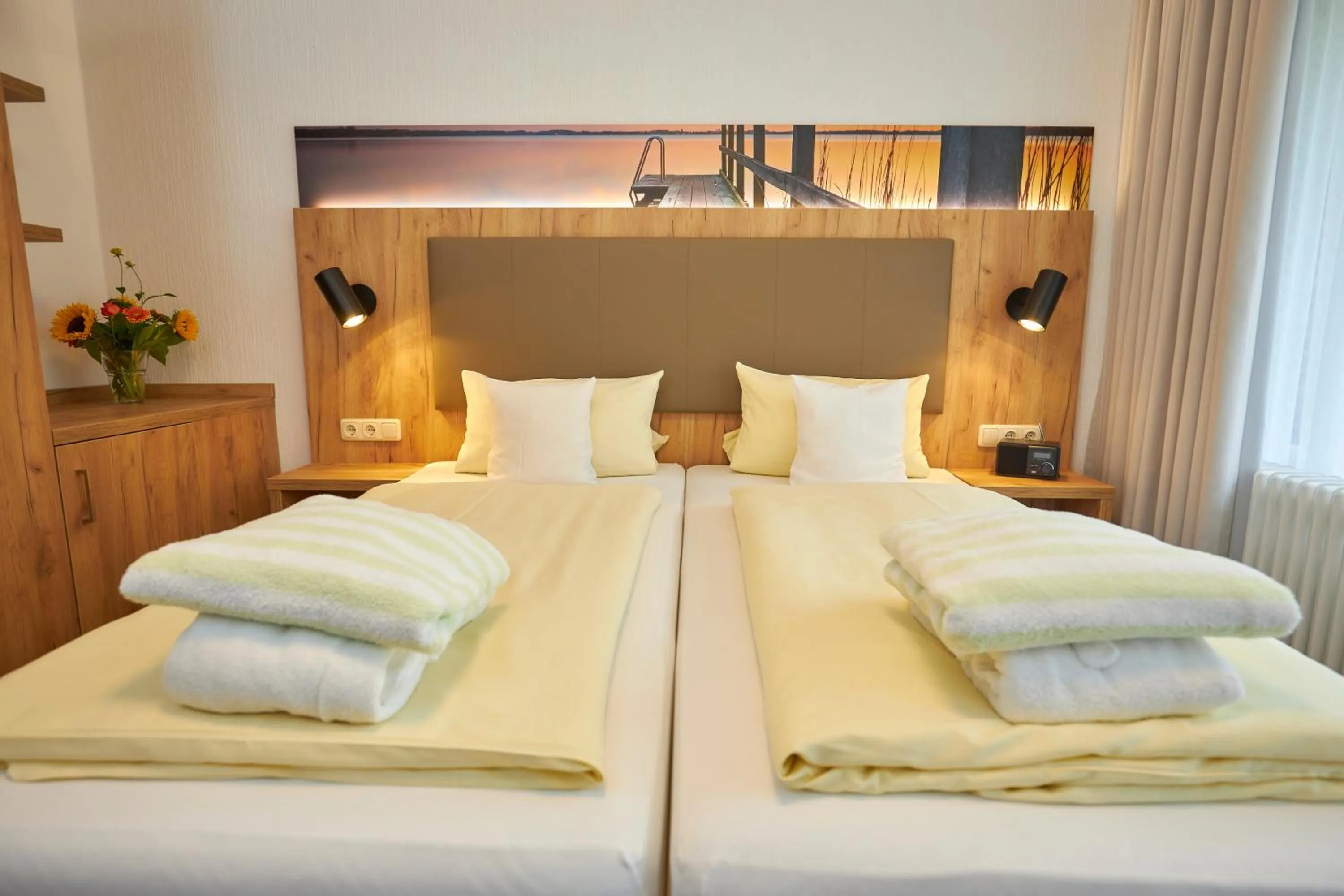 Bed in Flairhotel Hubertus