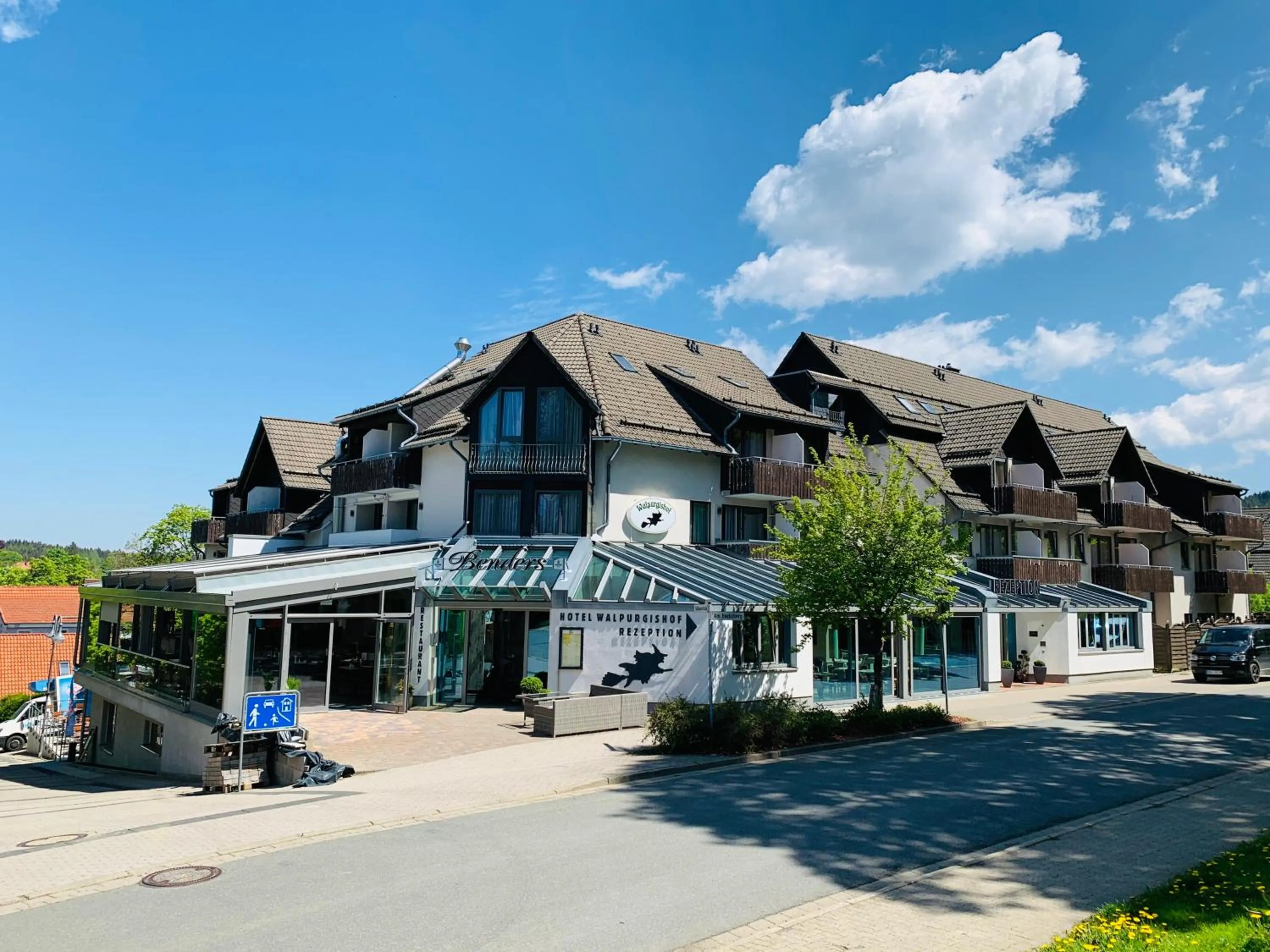 Property building in Walpurgishof