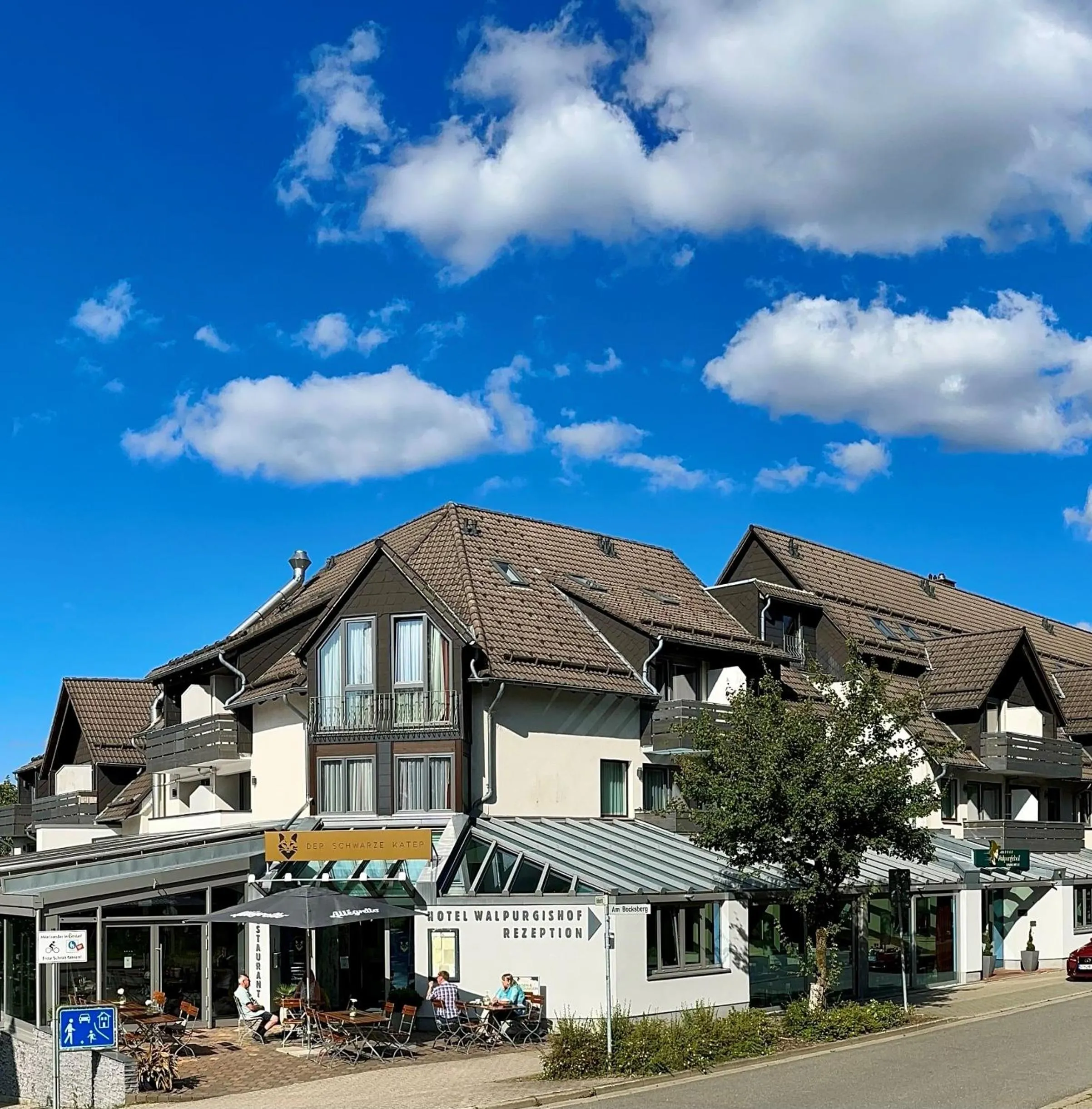 Property building in Walpurgishof