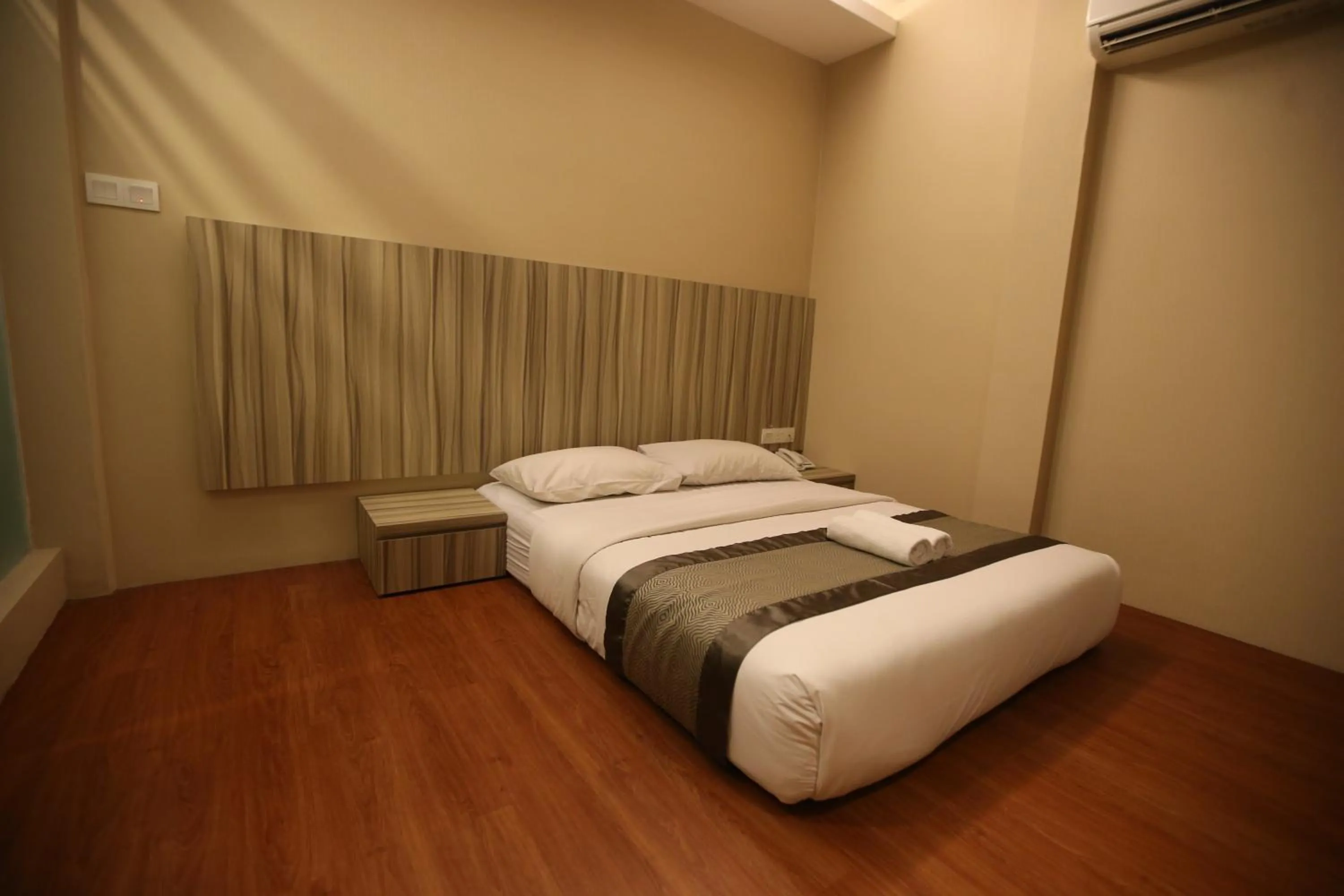 Bed in Kota Heritage Hotel