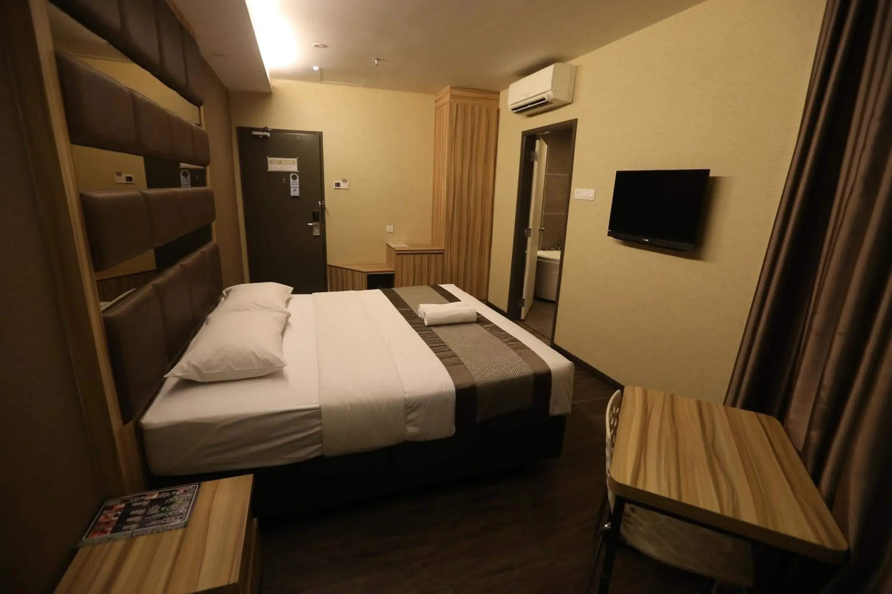 Suite with Hot Tub in Kota Heritage Hotel Suite with Hot Tub in Kota Heritage Hotel