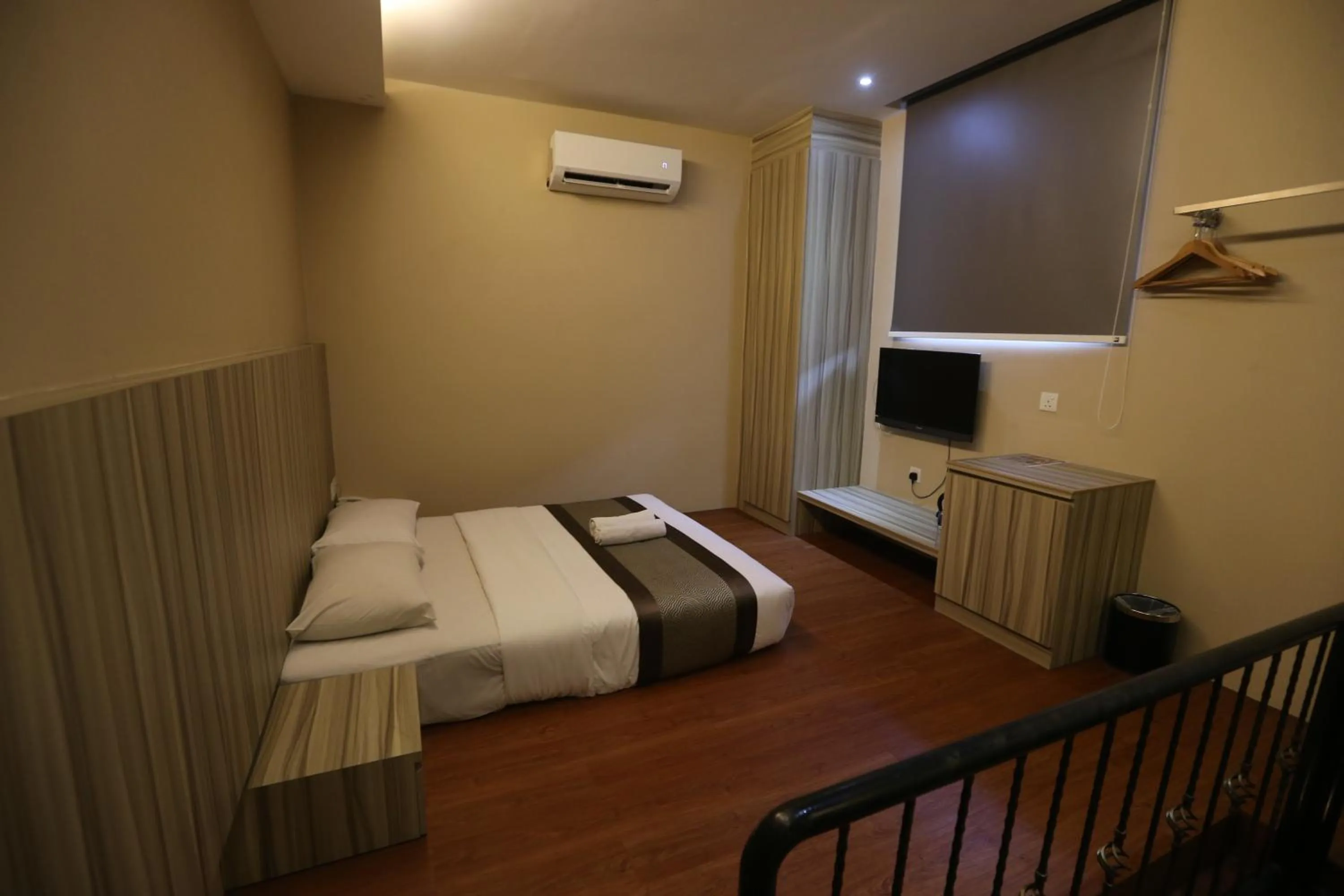 Bed in Kota Heritage Hotel