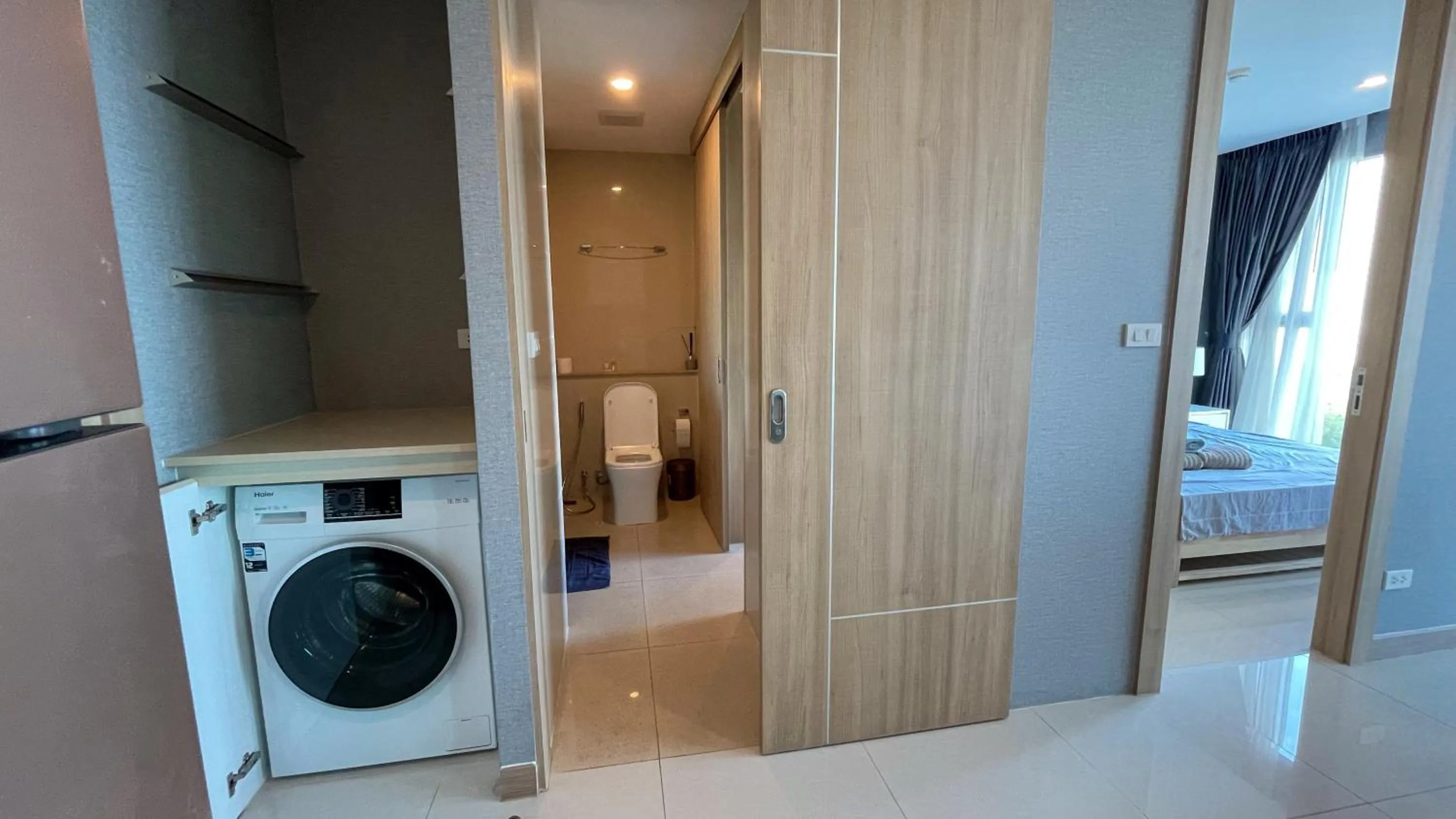 Bed in Riviera Jomtien by Daisy Pattaya