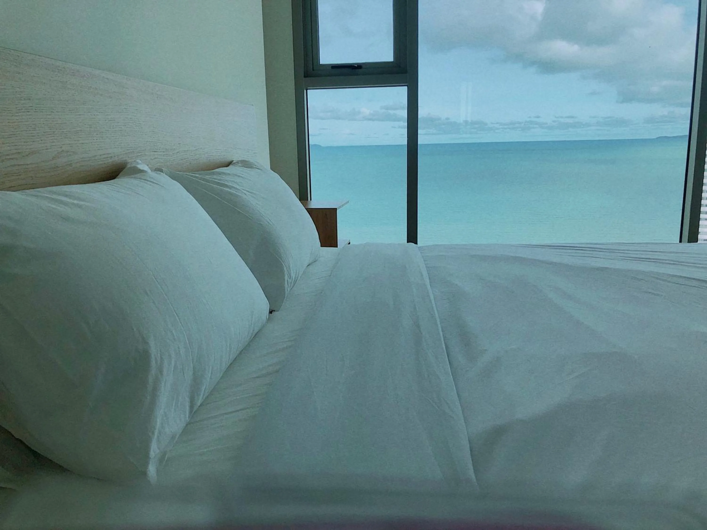 Bed in Riviera Jomtien by Daisy Pattaya