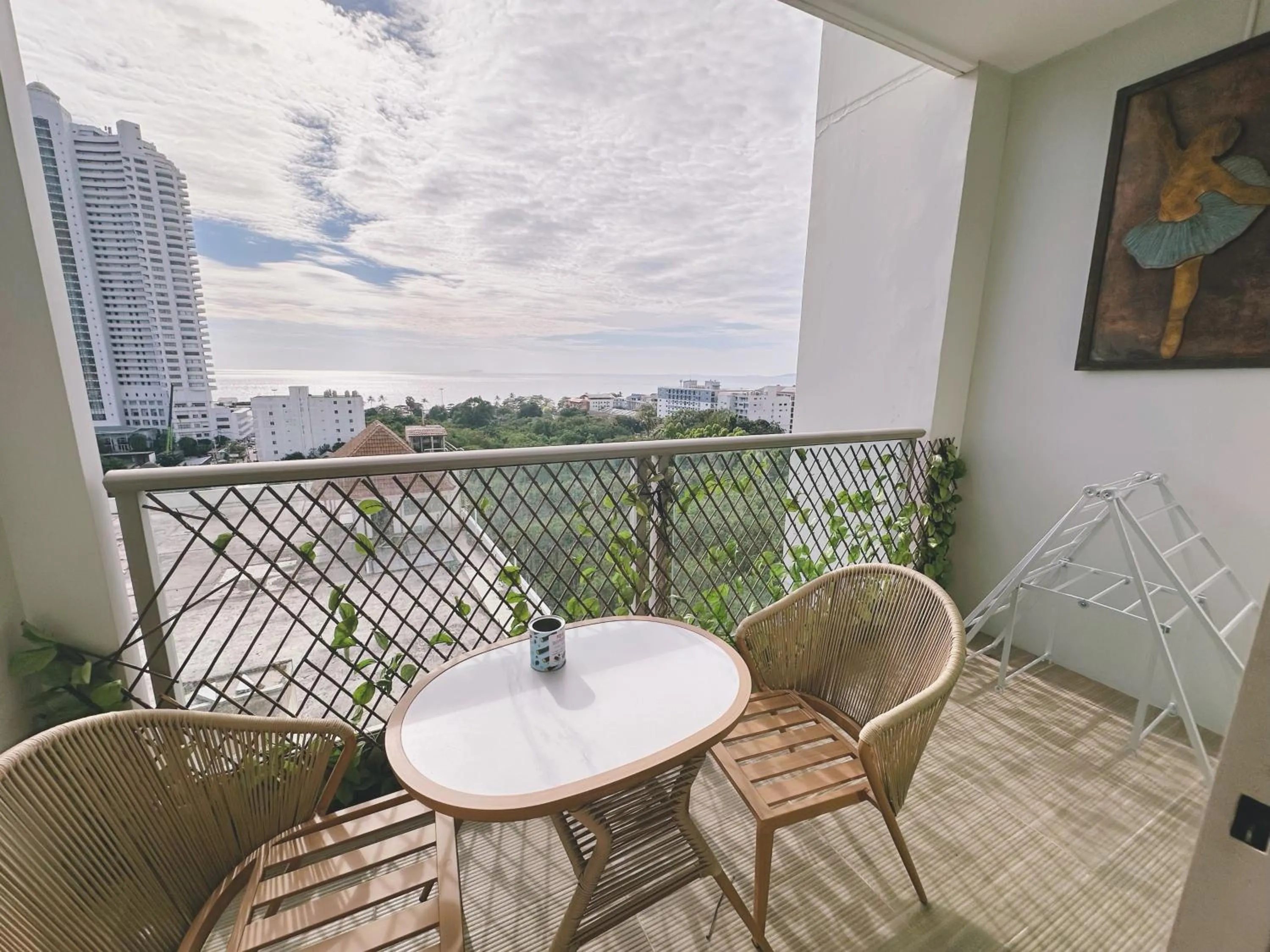 Riviera Jomtien by Daisy Pattaya