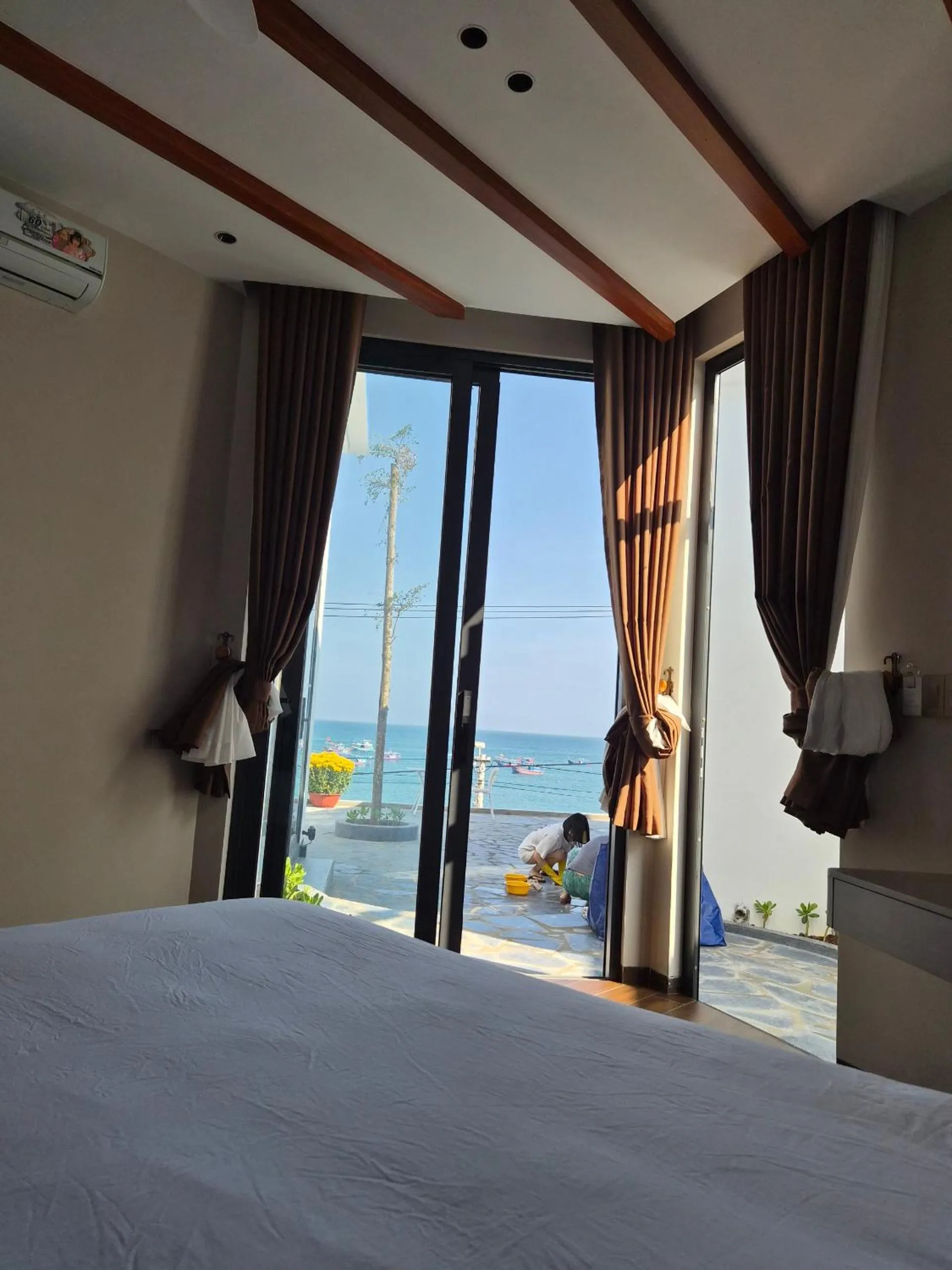 Bed in Chai Village Hotel