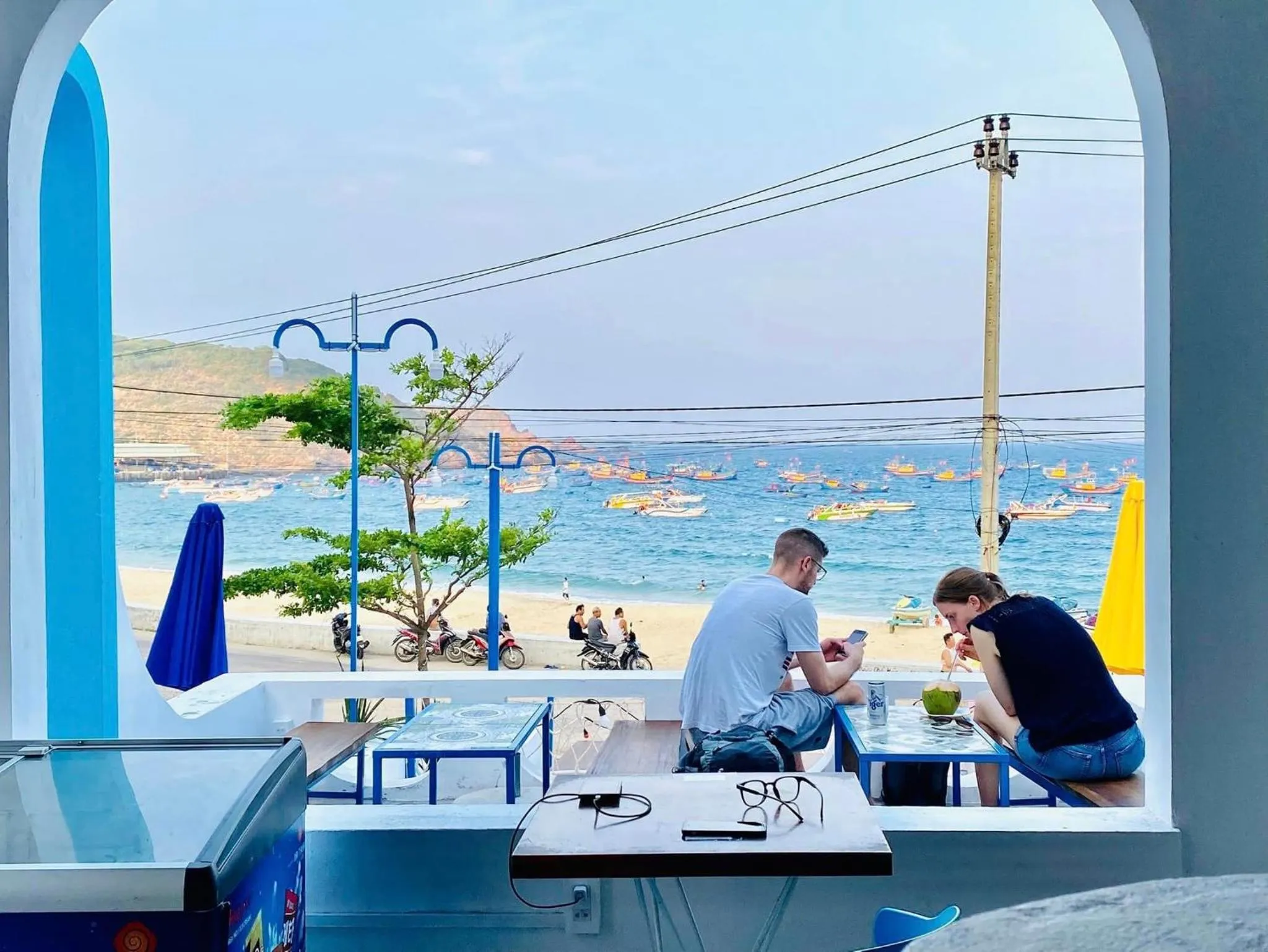 Restaurant/places to eat in Chai Village Hotel