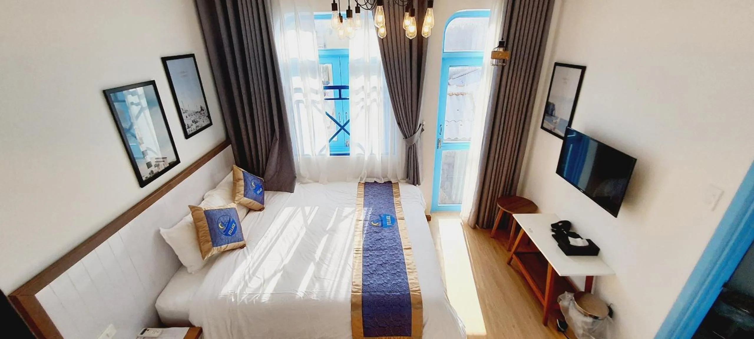 Bed in Chai Village Hotel