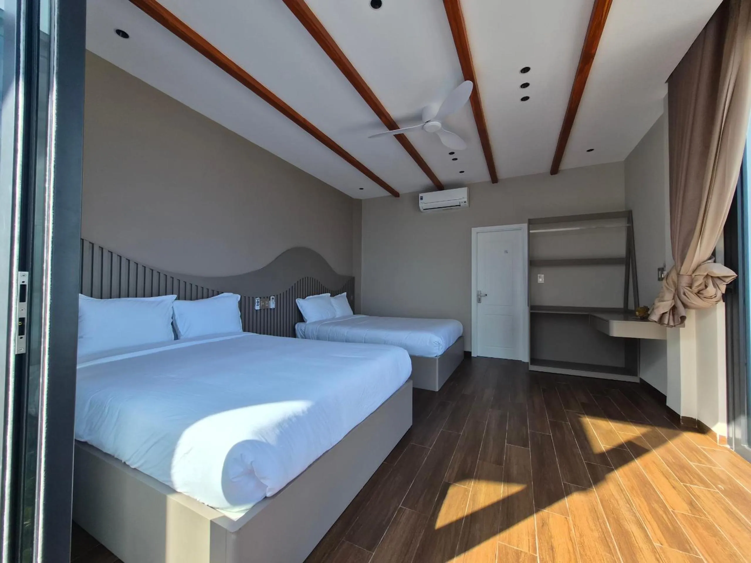 Bed in Chai Village Hotel