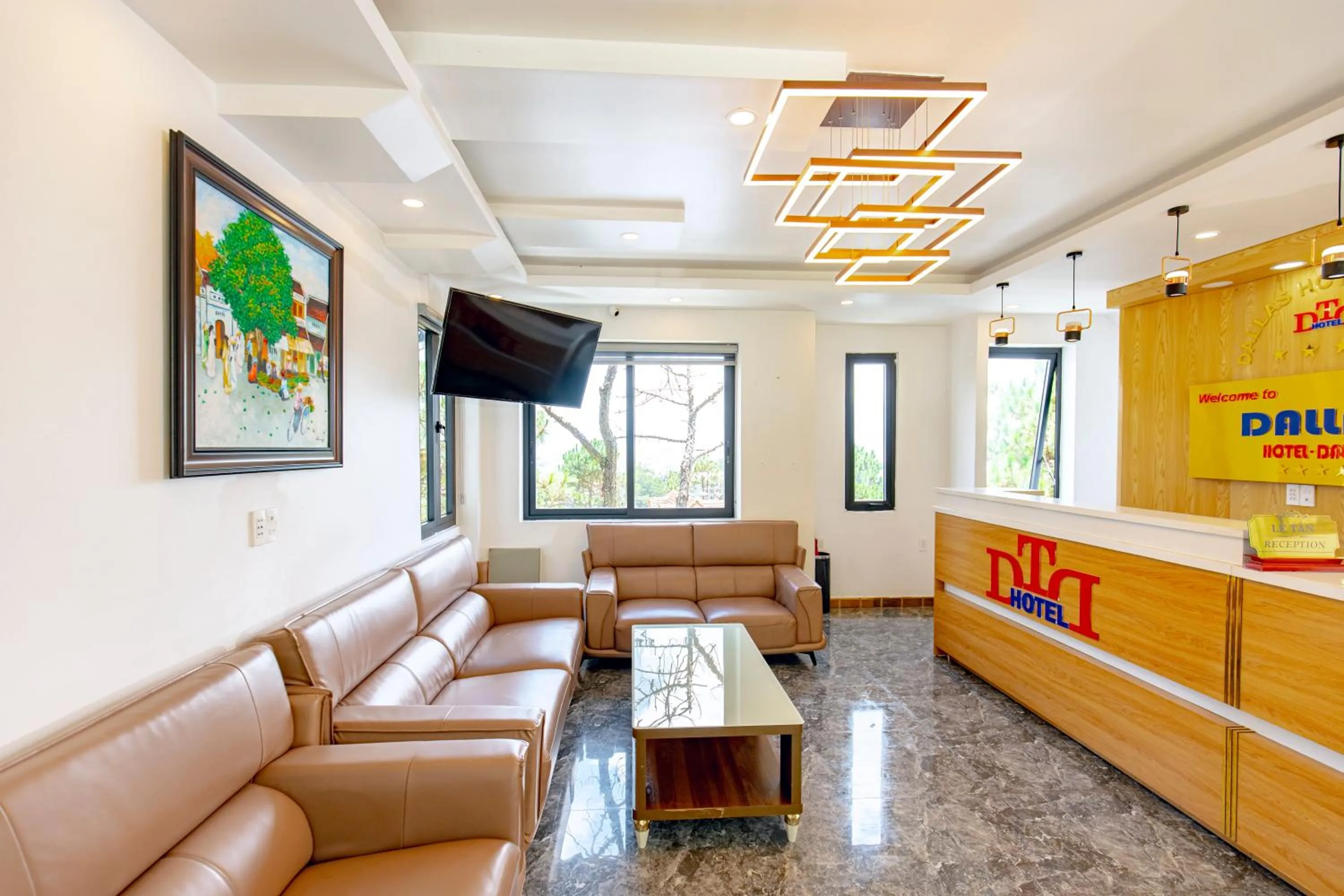 Communal lounge/ TV room in Dallas Hotel Dalat