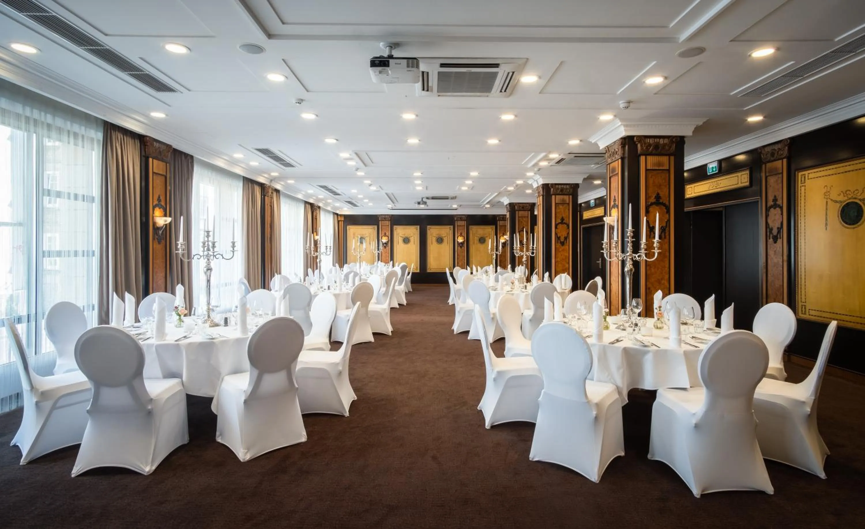 Banquet/Function facilities in Van der Valk Hotel Hildesheim