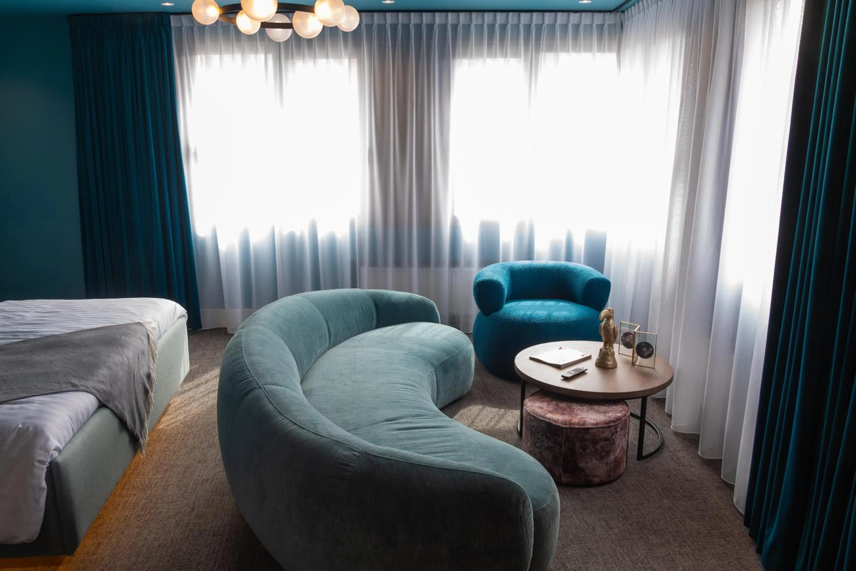 Seating area in Van der Valk Hotel Hildesheim