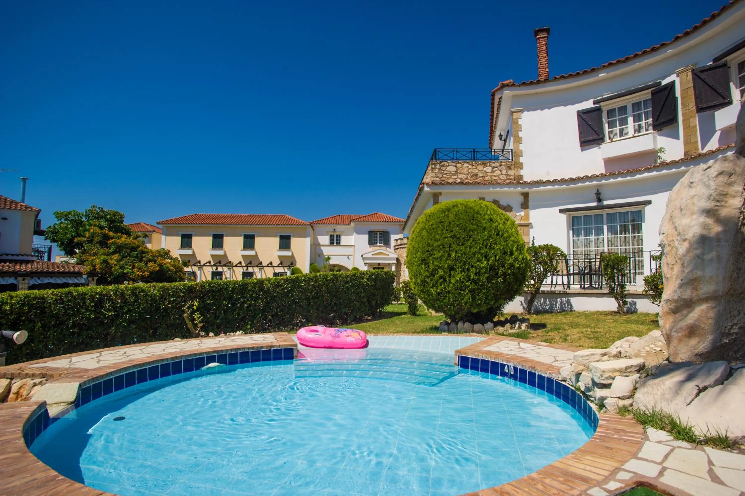 Swimming Pool in Anagenessis village hotel