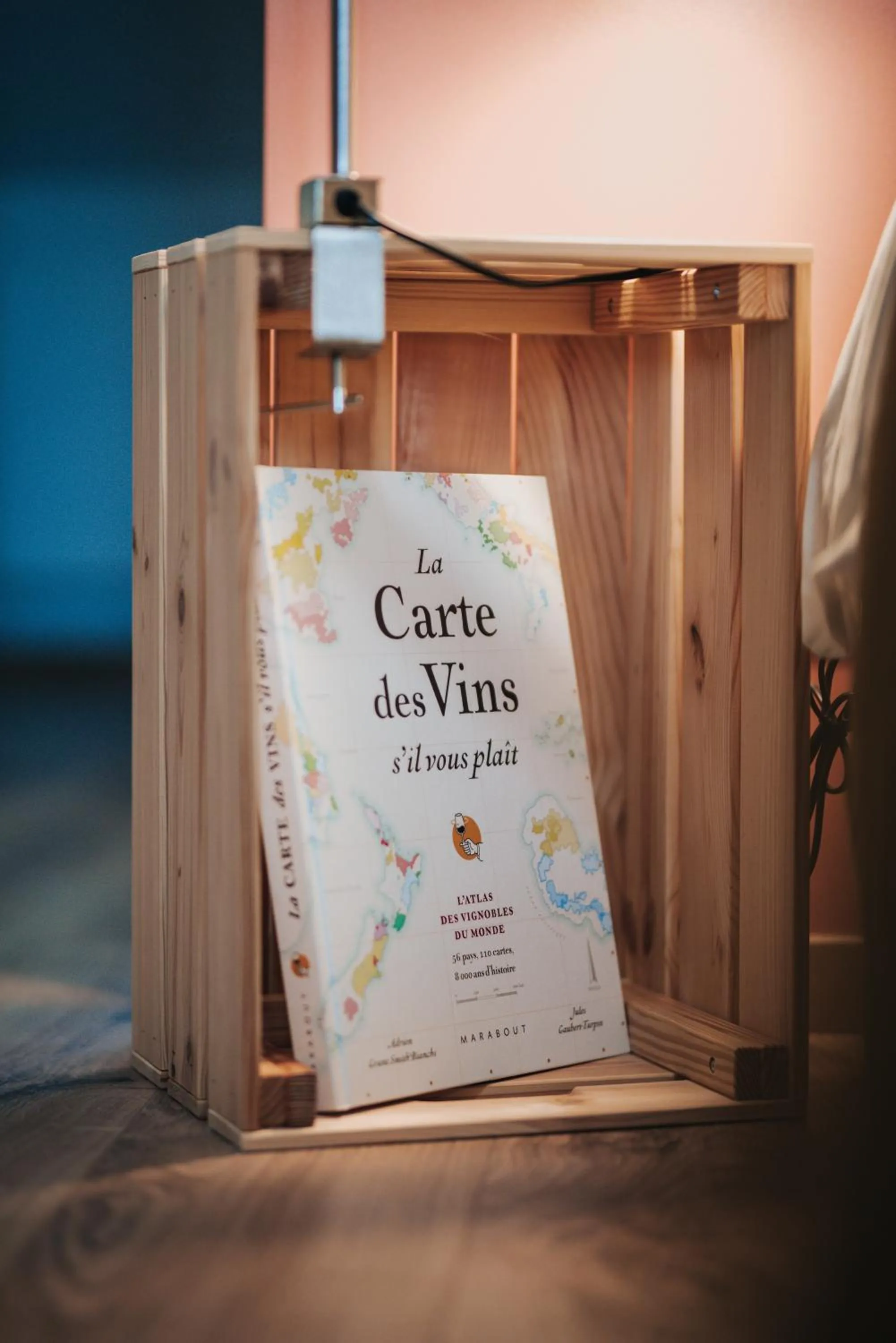 Decorative detail in Les Cabottes