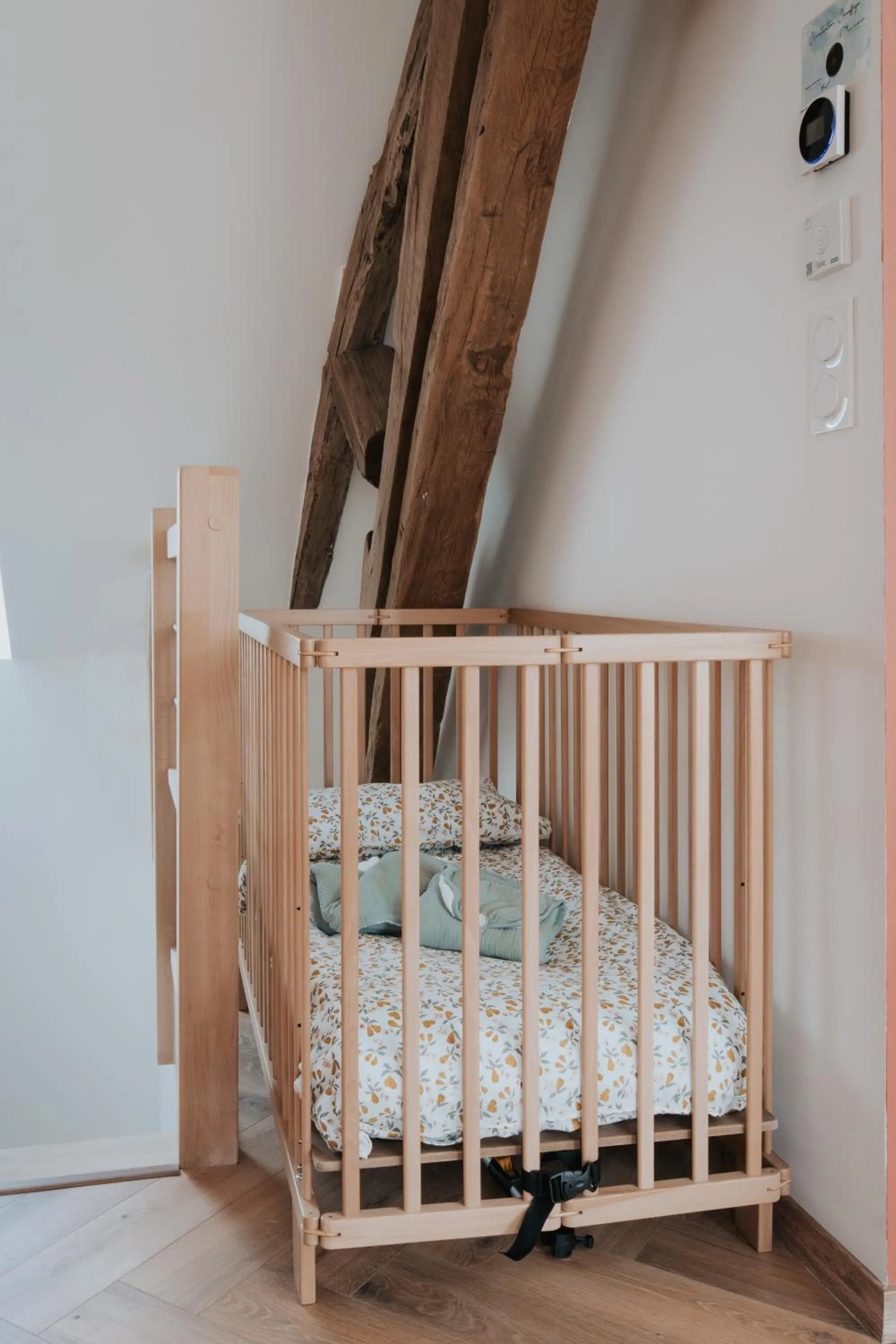 cot, Bed in Les Cabottes