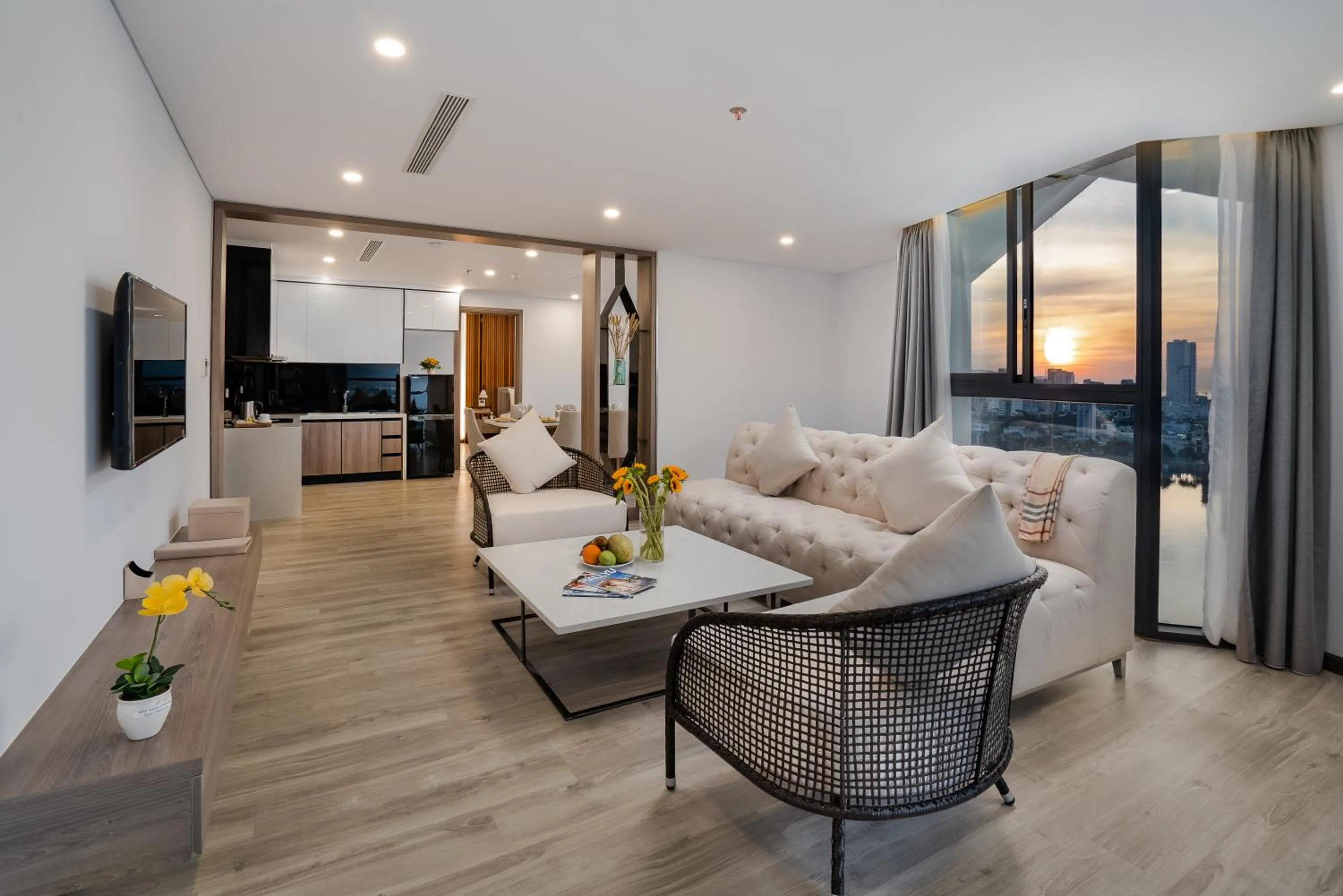 TV and multimedia in HAIAN Riverfront Hotel Da Nang