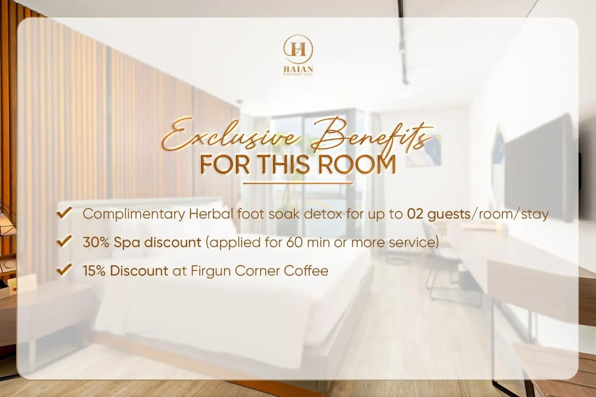 Deluxe River View Double With Balcony in HAIAN Riverfront Hotel Da Nang Deluxe River View Double With Balcony in HAIAN Riverfront Hotel Da Nang