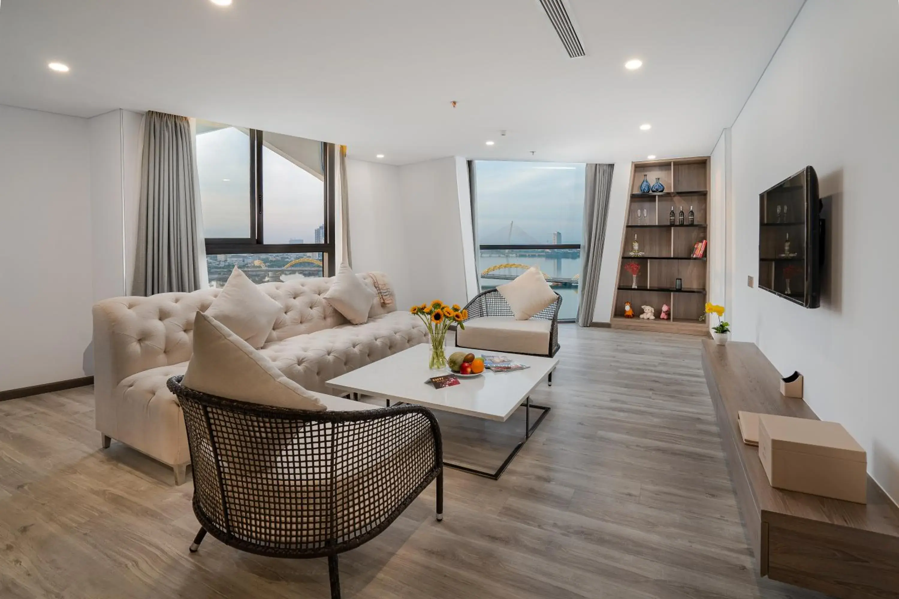 Special Offer -Two Bedroom Riverview Apartment with Kitchen and Bathtub in HAIAN Riverfront Hotel Da Nang Special Offer -Two Bedroom Riverview Apartment with Kitchen and Bathtub in HAIAN Riverfront Hotel Da Nang