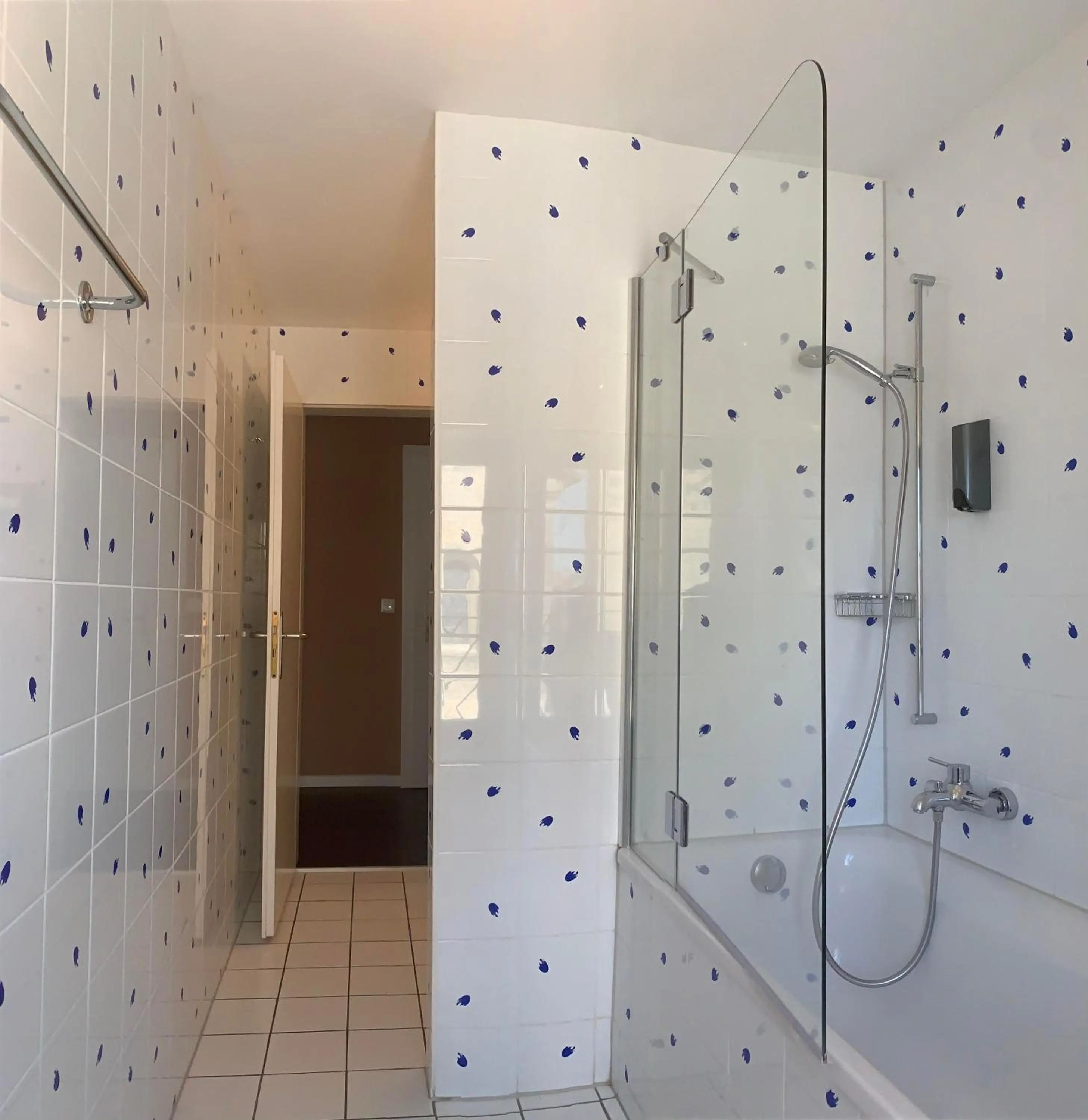 Bathroom in SWISS HOTEL LA COURONNE