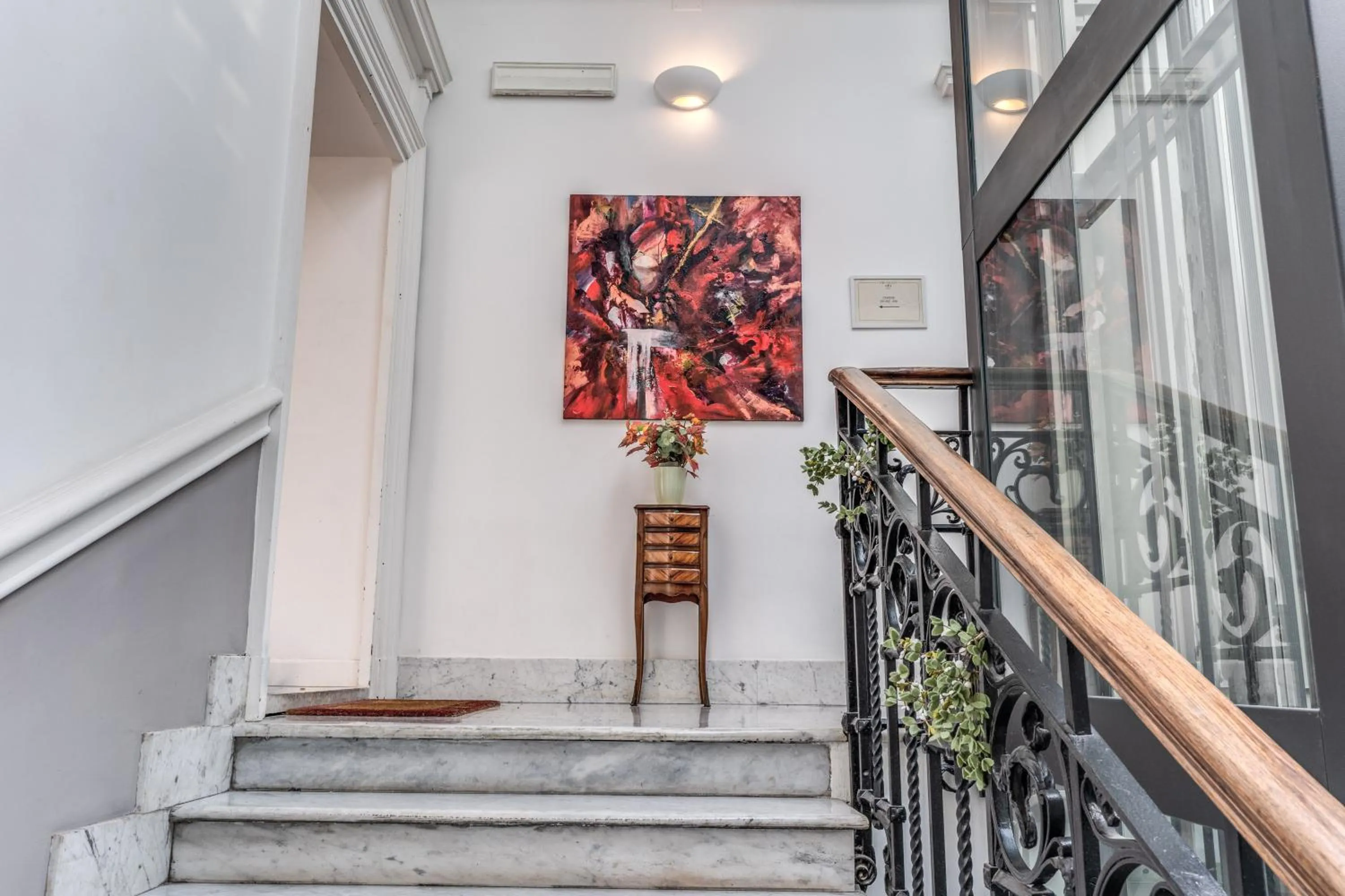 Property building in Suite della Pigna