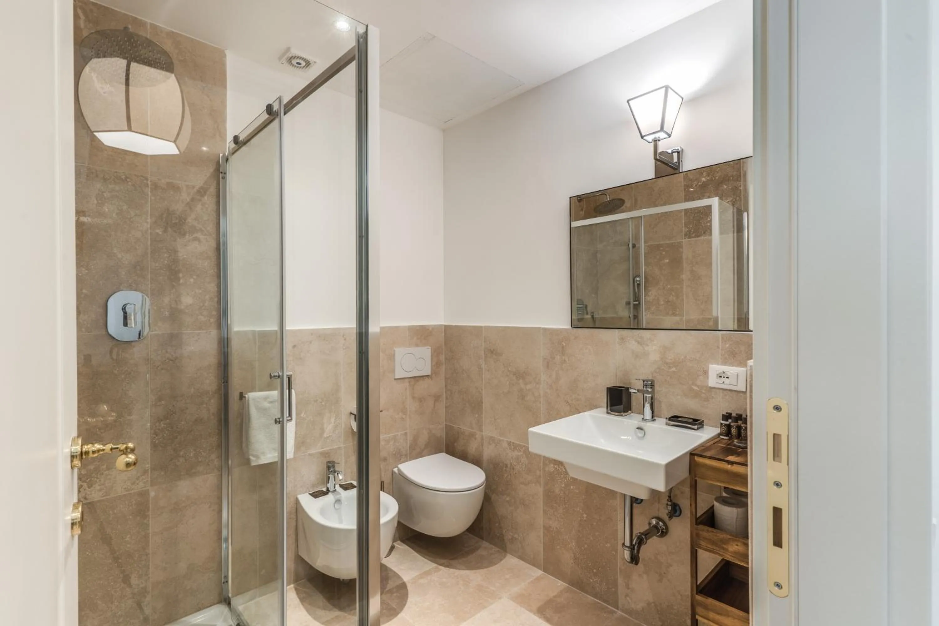 Bathroom in Suite della Pigna