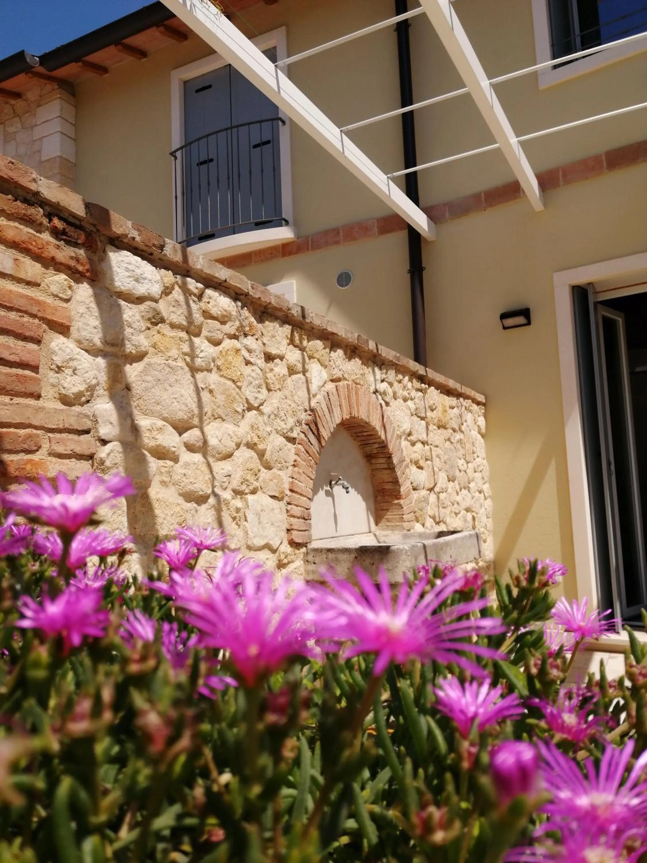 Property building in Villavecchia
