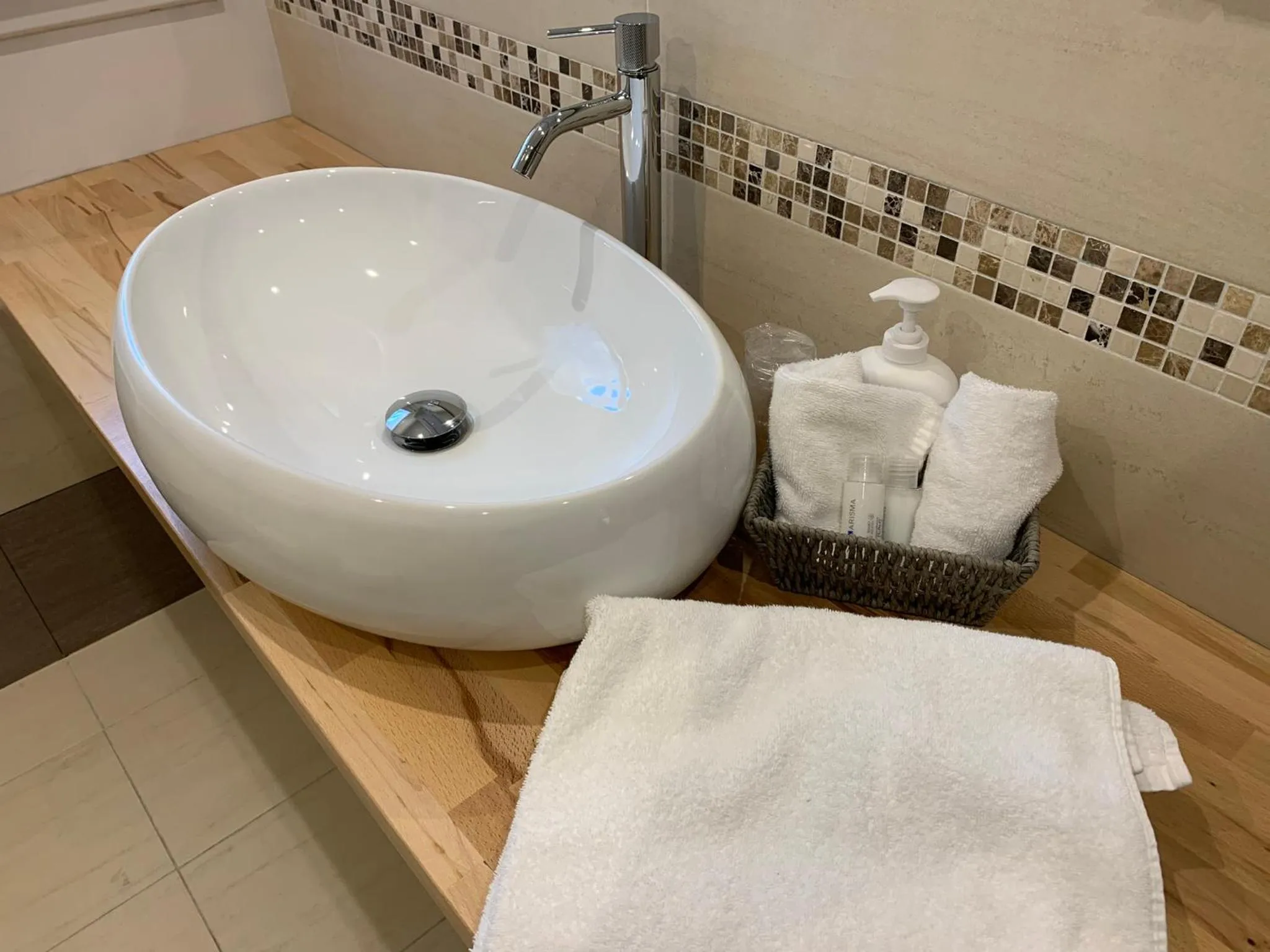 Bathroom in Villavecchia