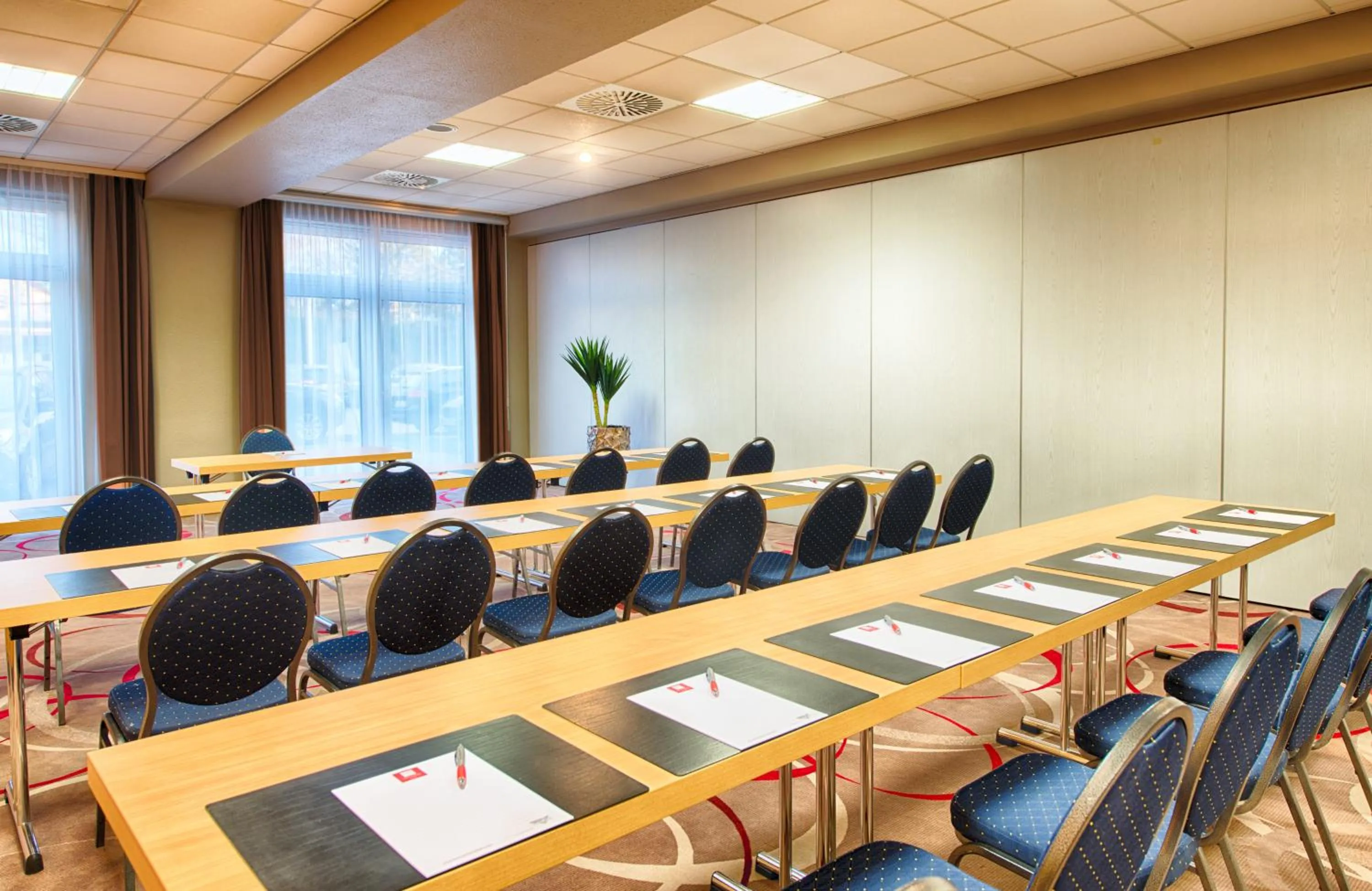 Meeting/conference room in Leonardo Hotel Mannheim-Ladenburg