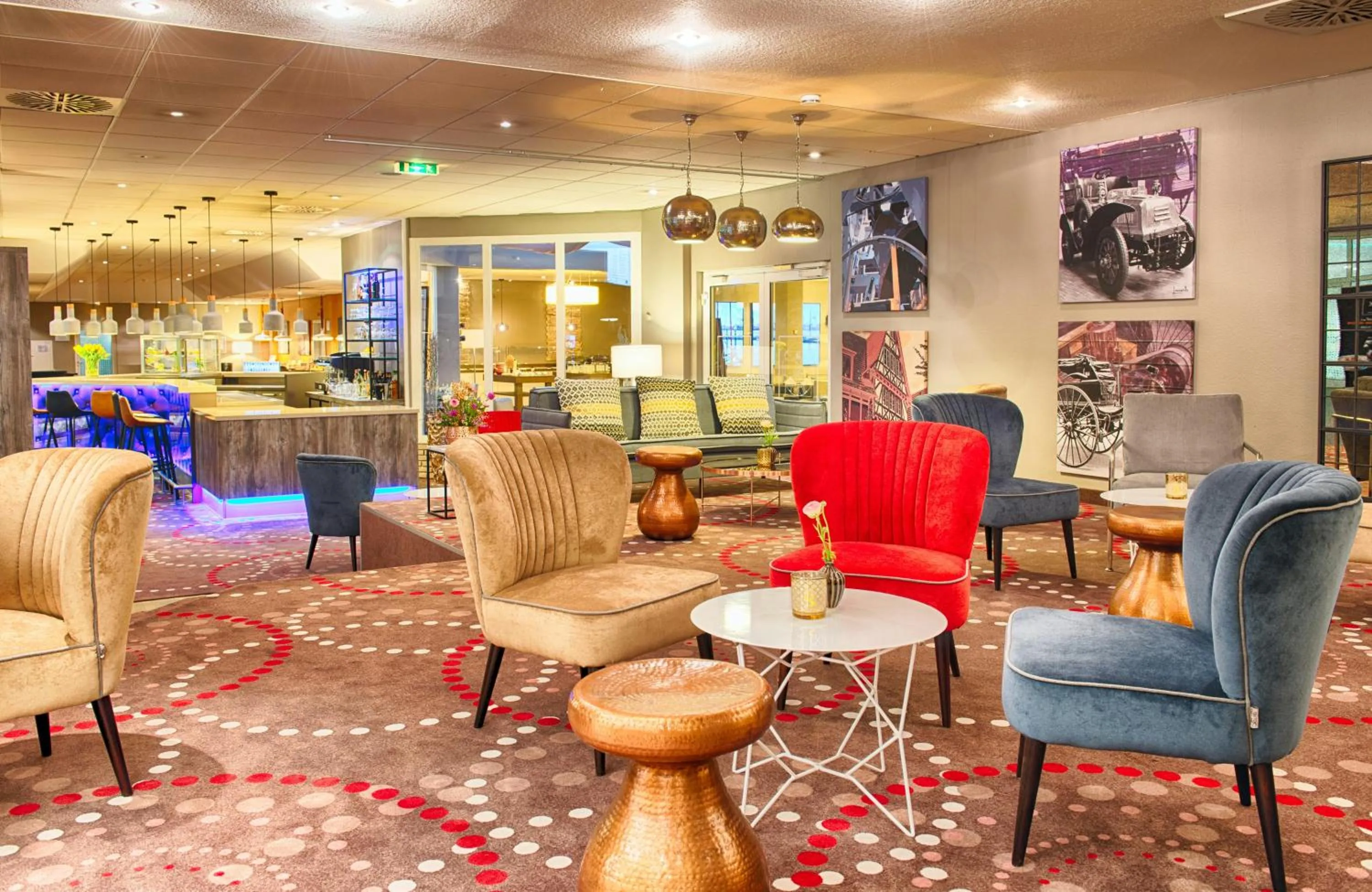 Lobby or reception in Leonardo Hotel Mannheim-Ladenburg