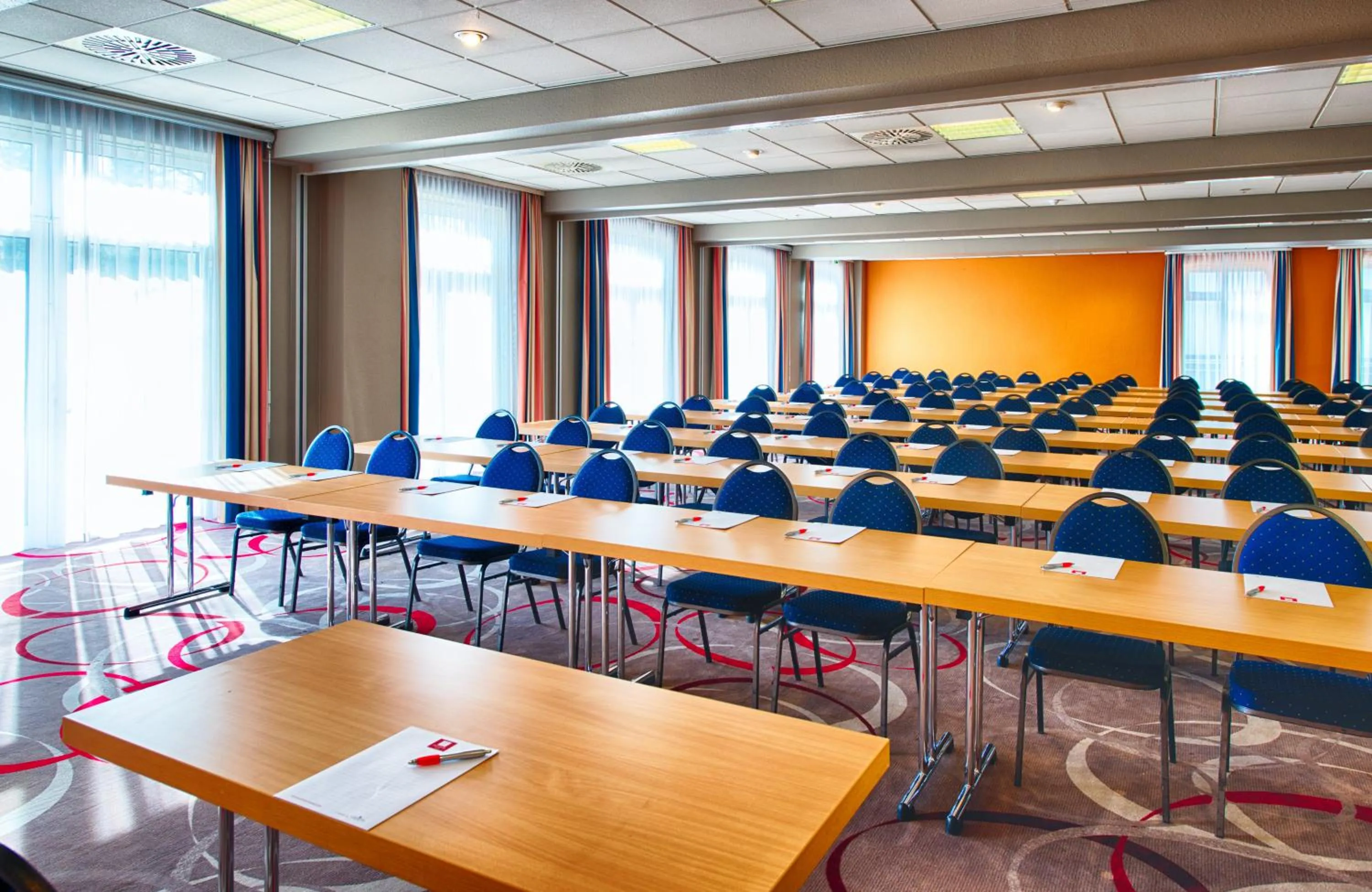 Meeting/conference room in Leonardo Hotel Mannheim-Ladenburg