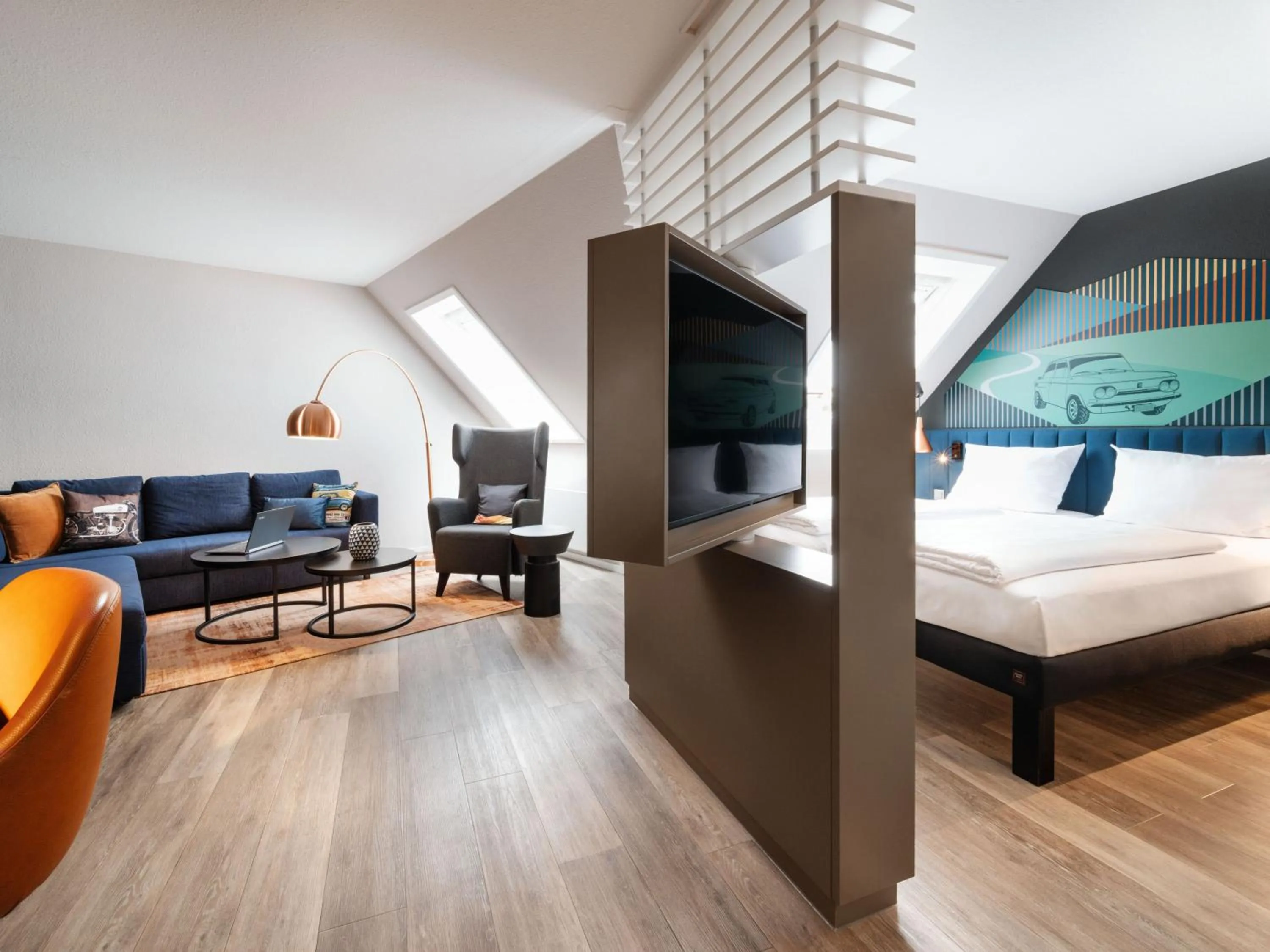 Photo of the whole room, Bed in ibis Styles Neckarsulm