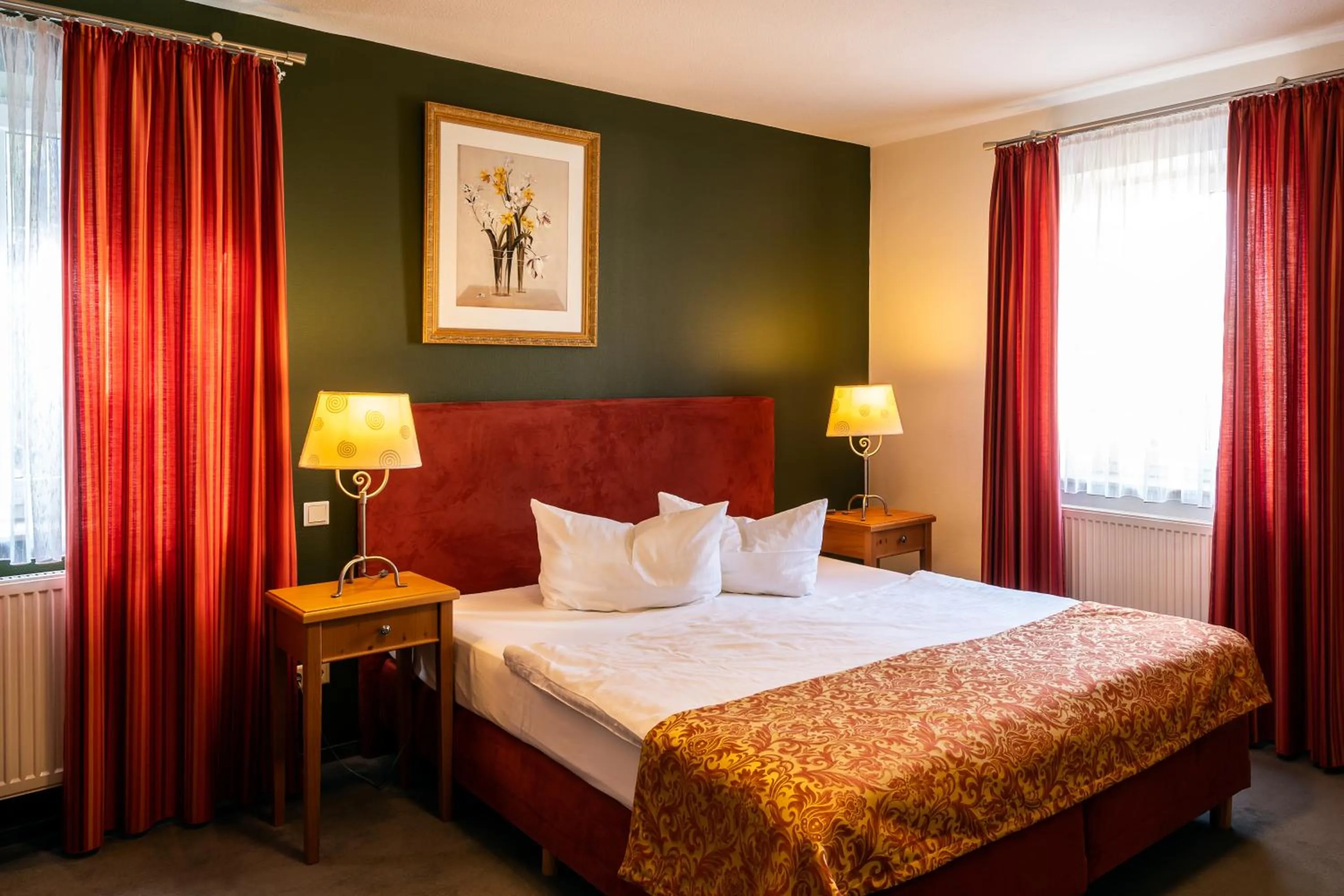 Bedroom, Bed in Apparthotel Bad Schandau by STEIGER Hotels