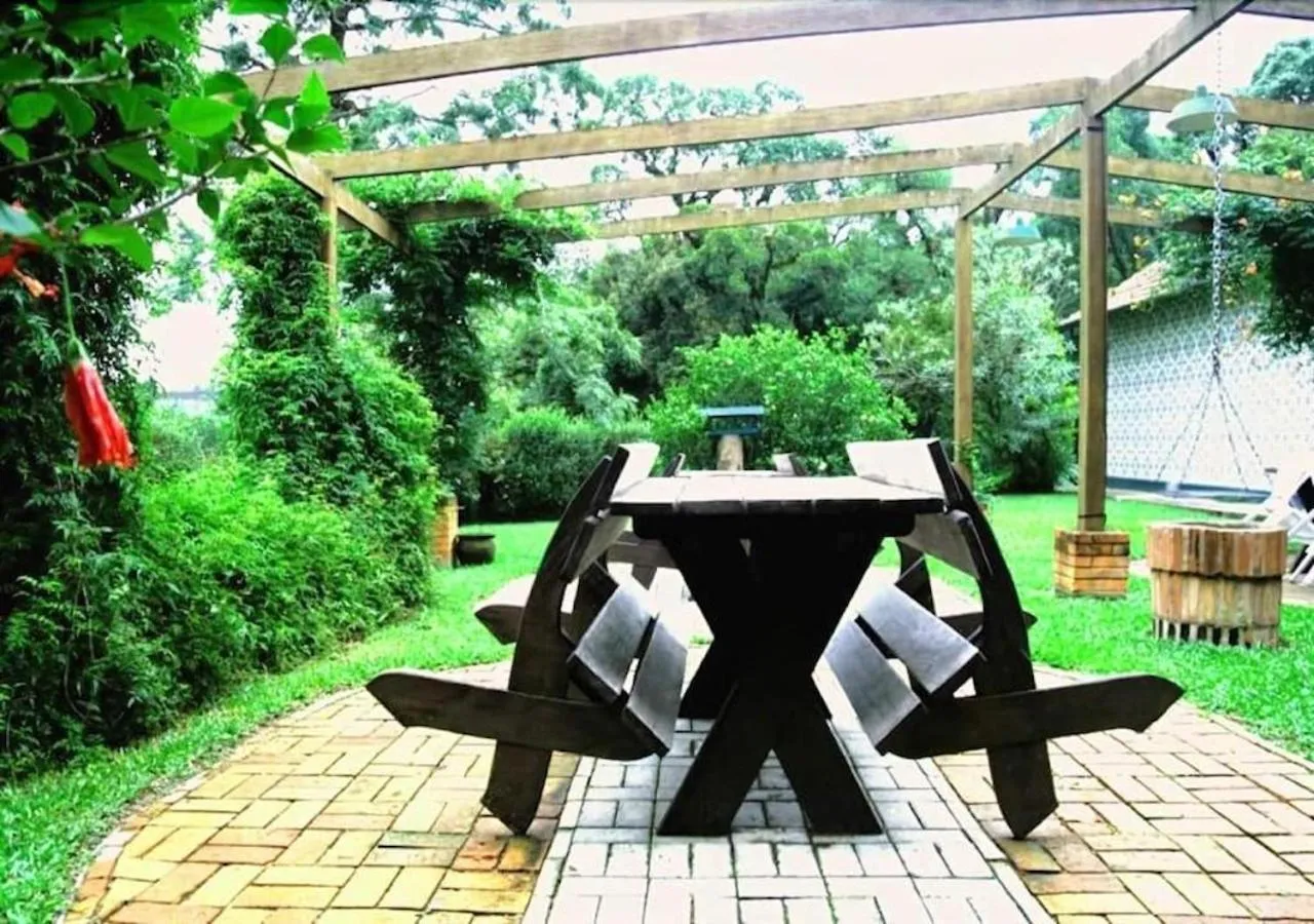 Garden in Hotel Pousada Joao de Barro