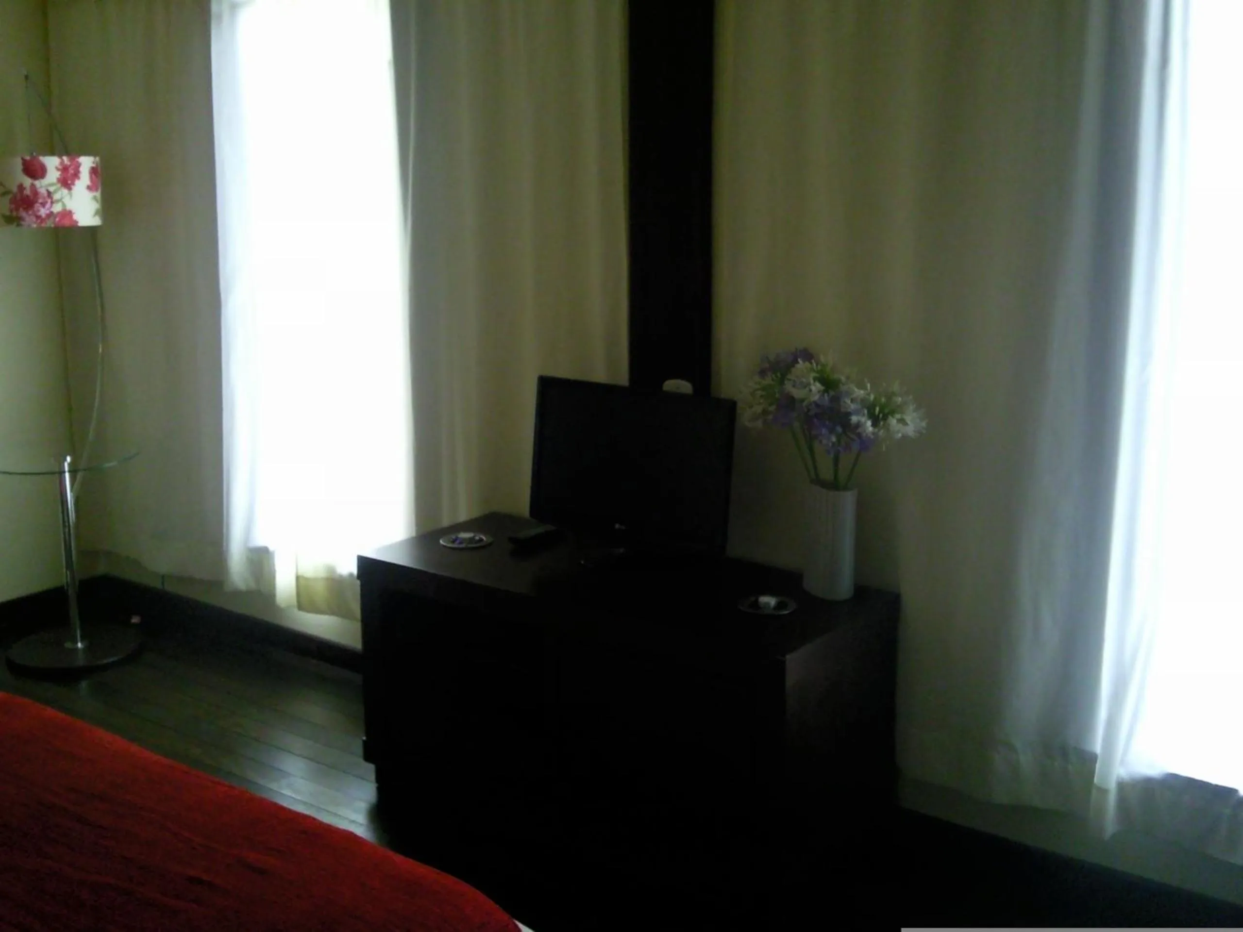 TV and multimedia in Hotel Pousada Joao de Barro