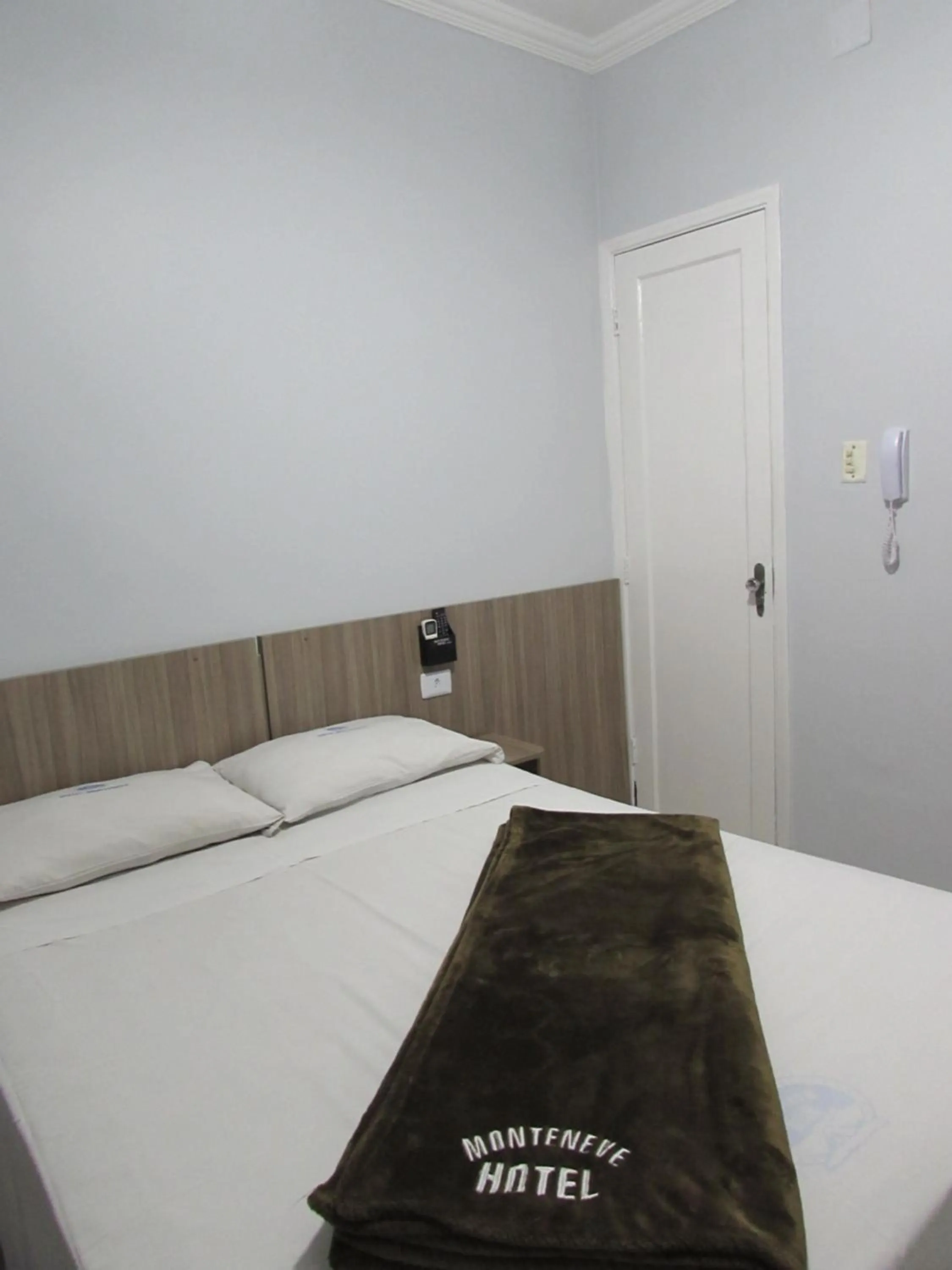 Bed in Hotel Monteneve