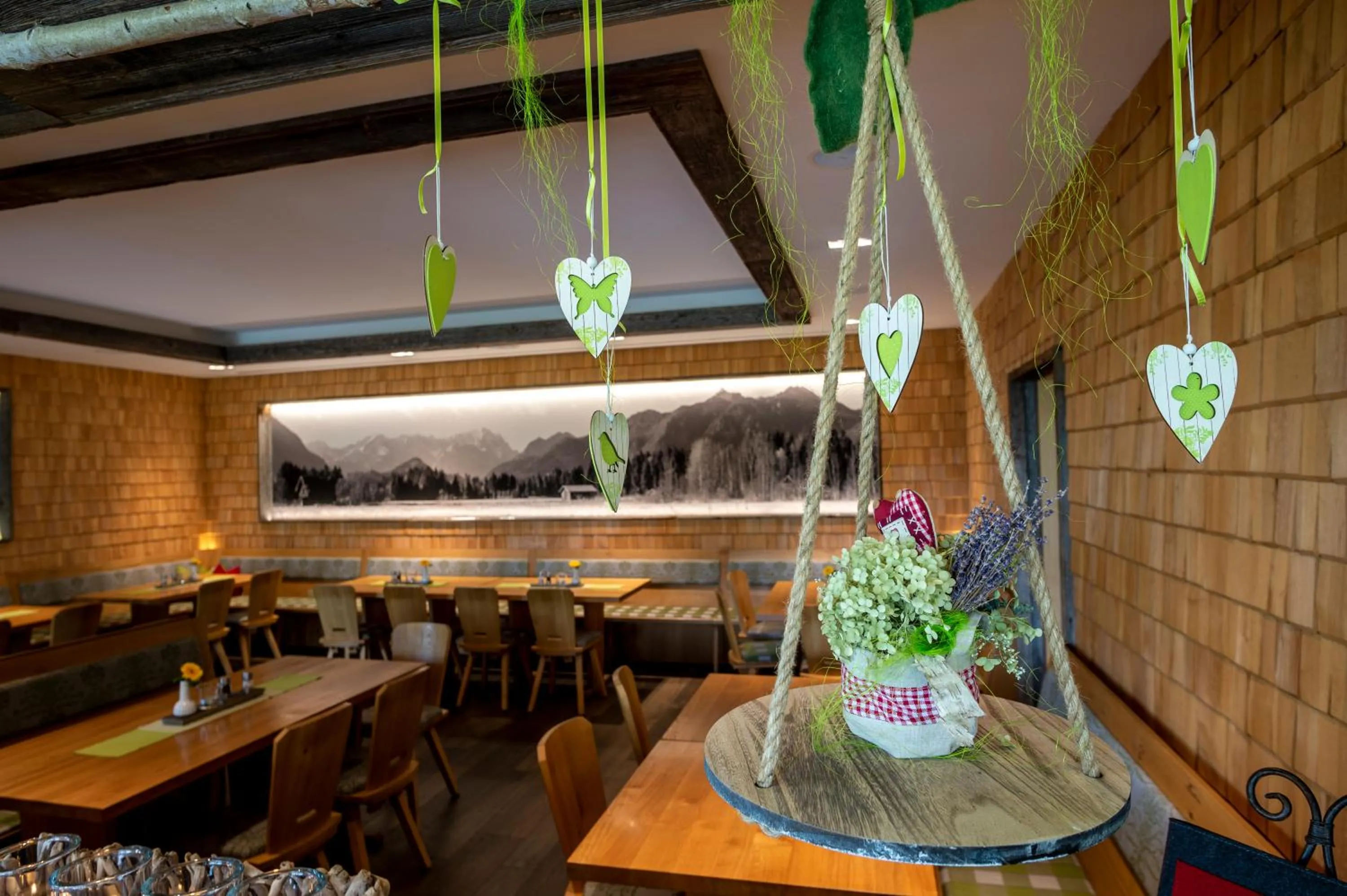 Restaurant/places to eat in Hotel Alpenblick
