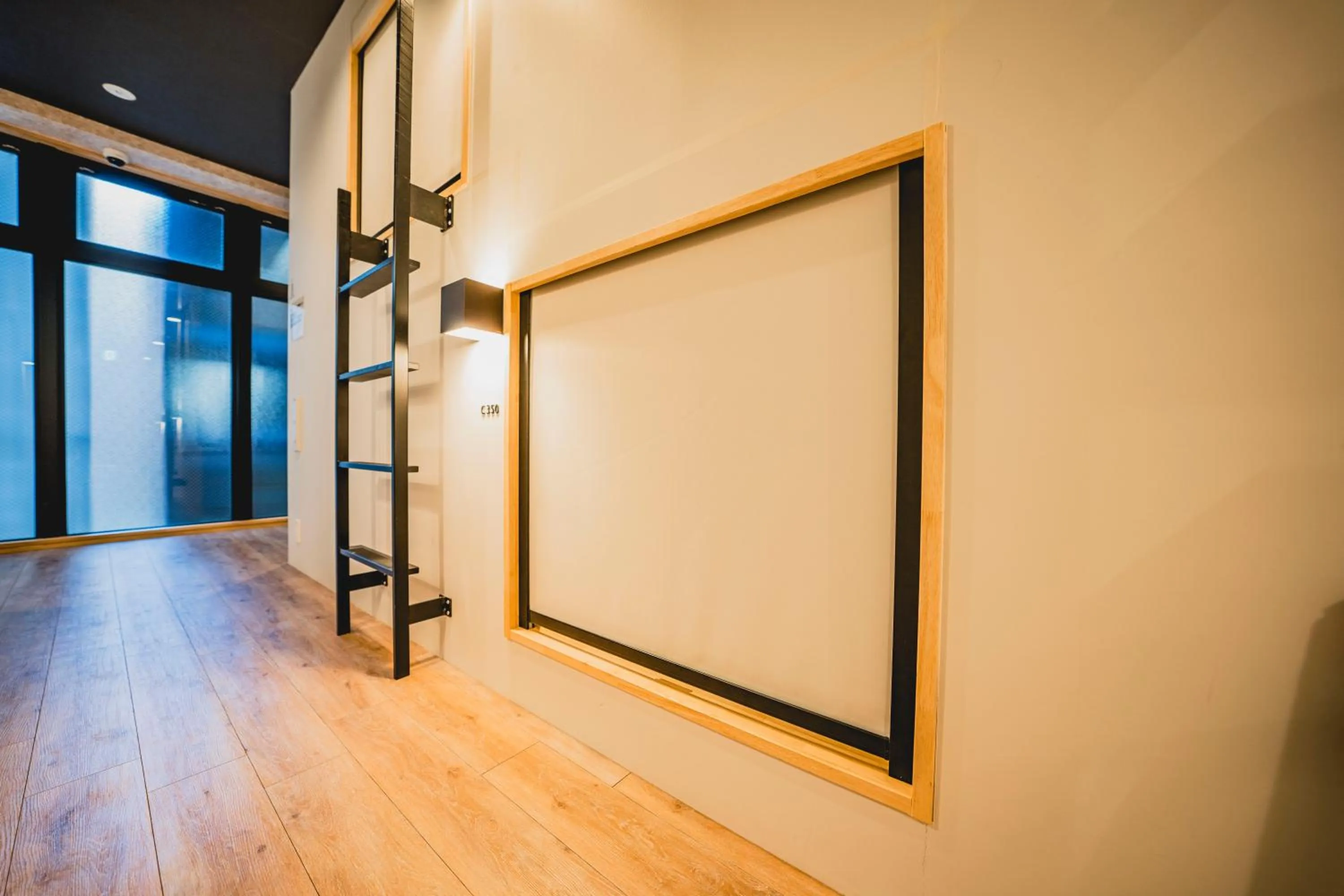 Photo of the whole room in hotel atarayo osaka