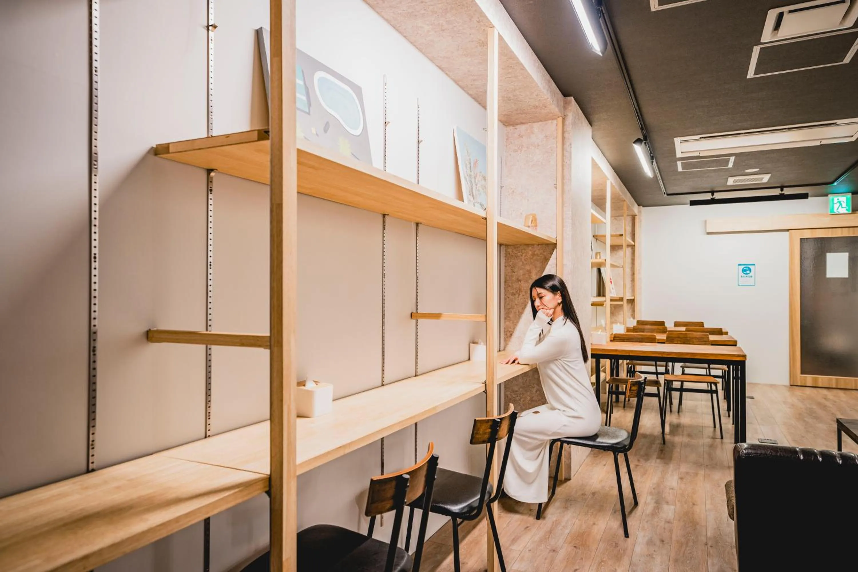 Communal lounge/ TV room in hotel atarayo osaka