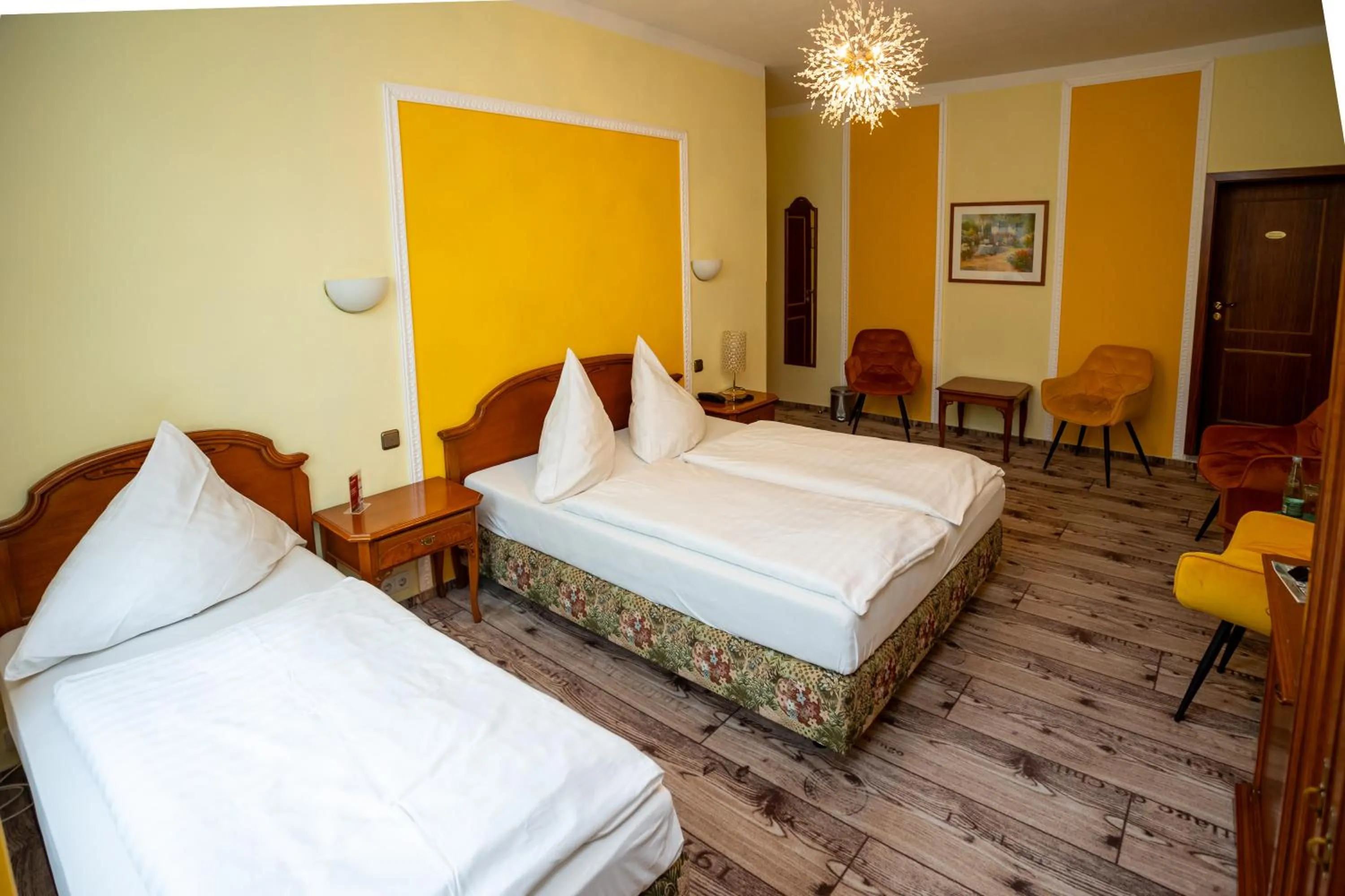 Photo of the whole room, Bed in Hotel Alexandra