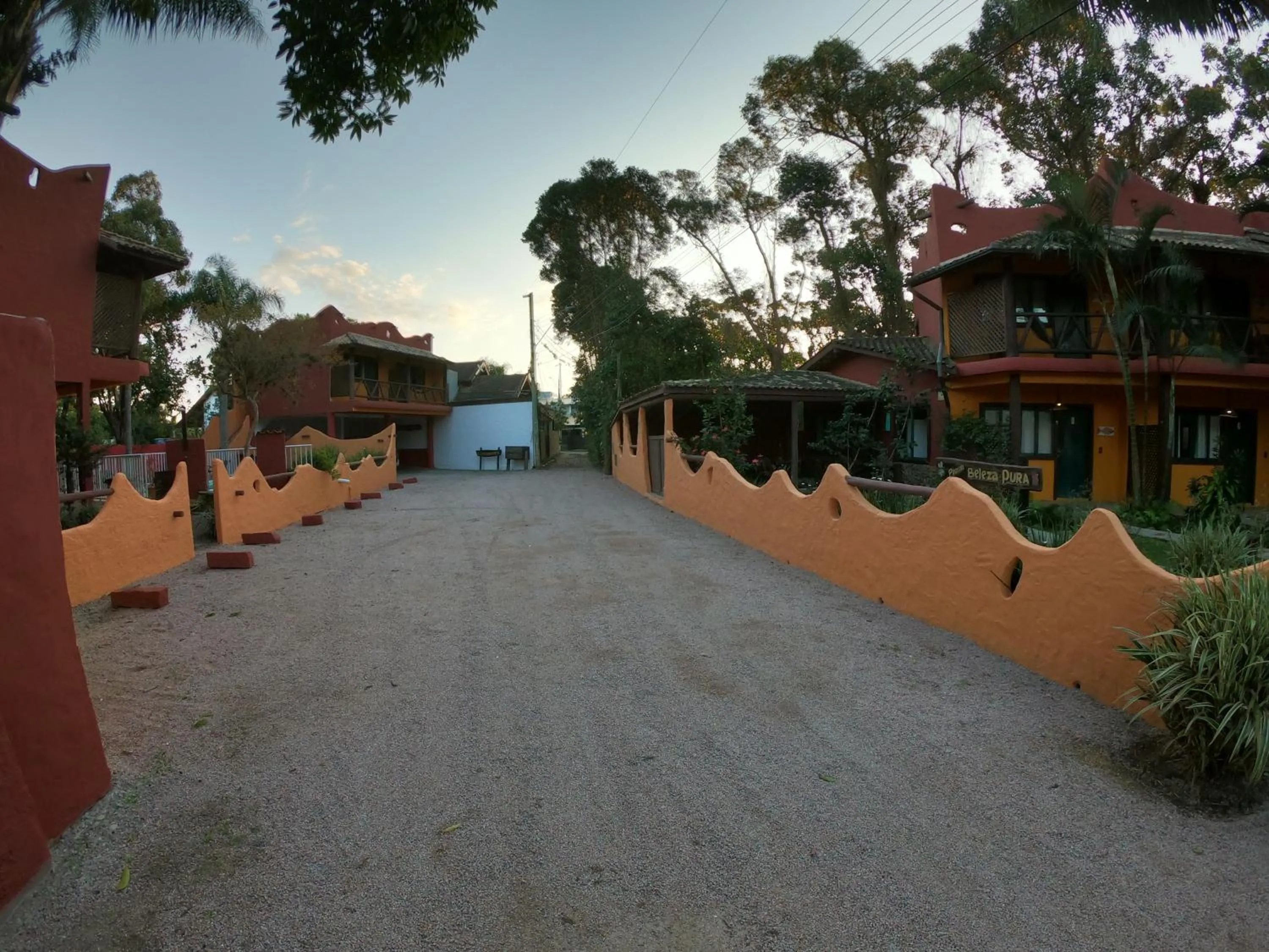 Property building in Pousada Beleza Pura na Praia da Ferrugem