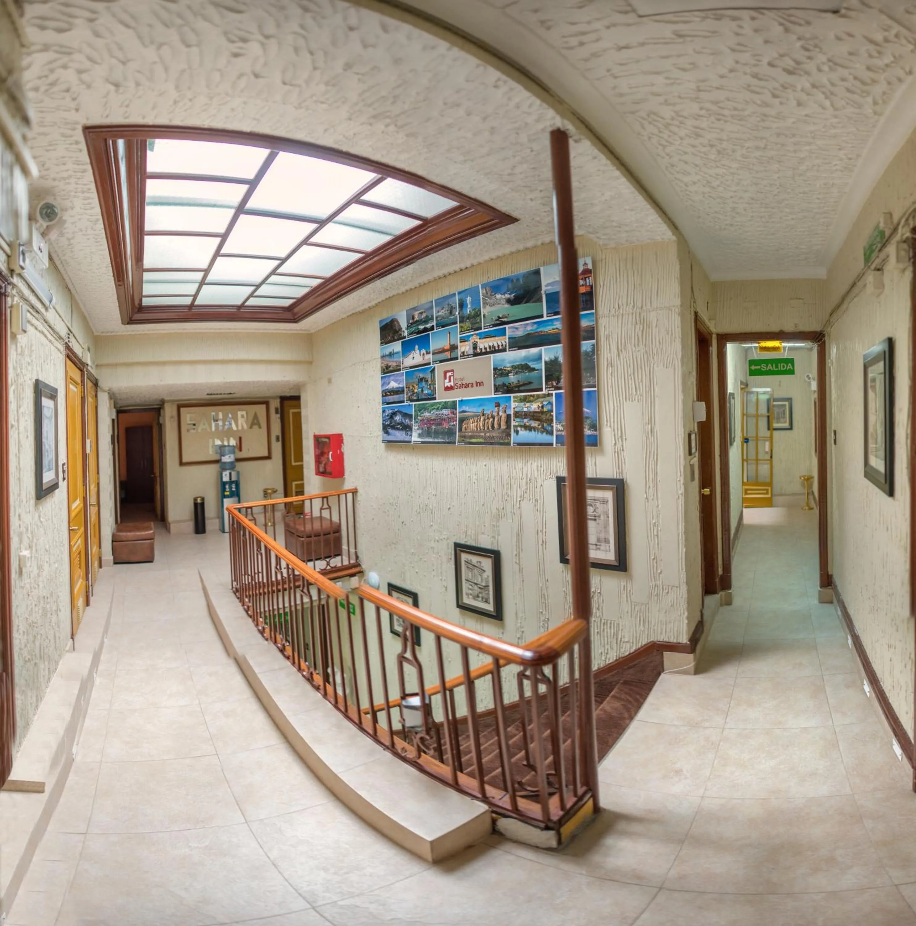 Area and facilities in Hotel Sahara Inn