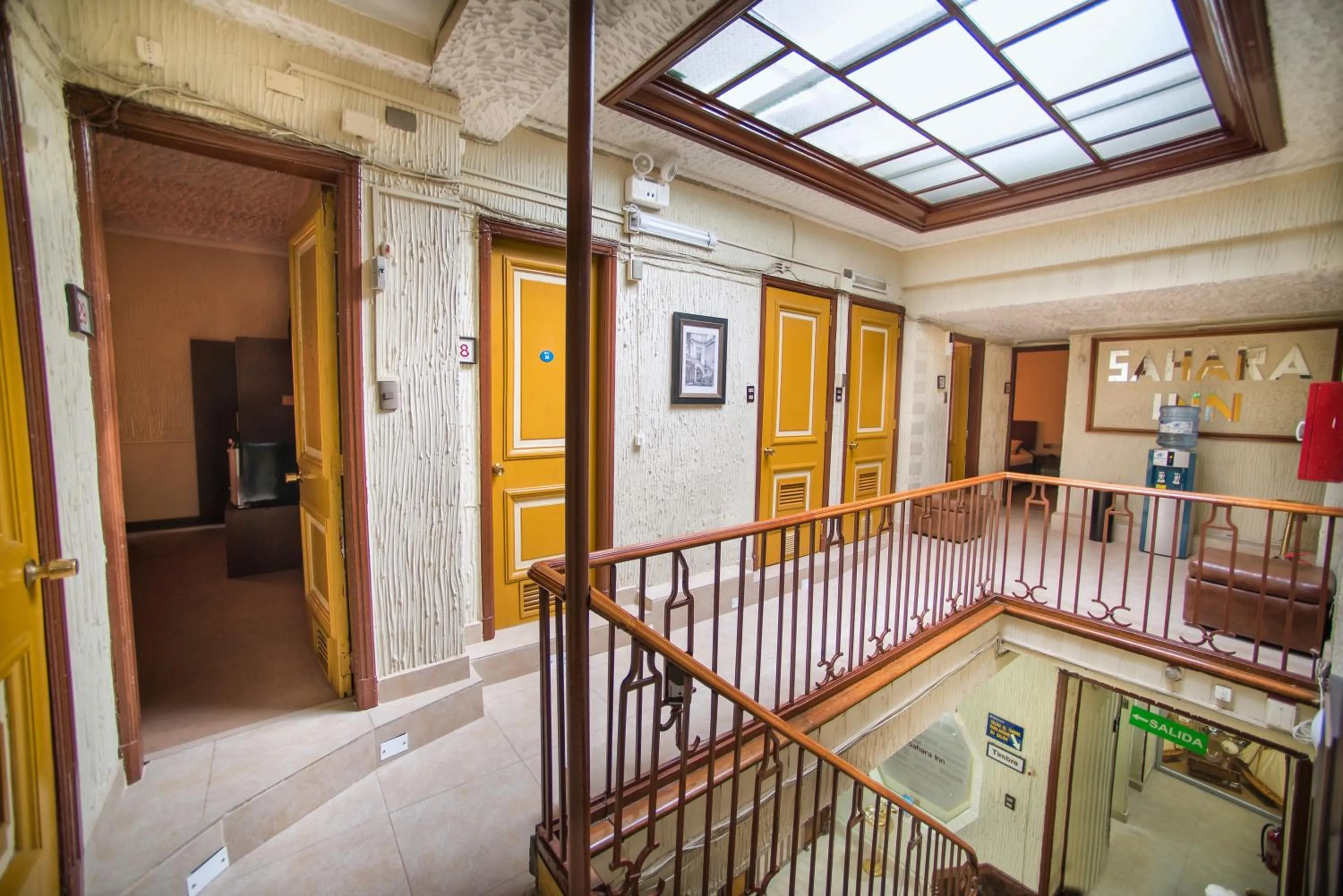 Area and facilities in Hotel Sahara Inn