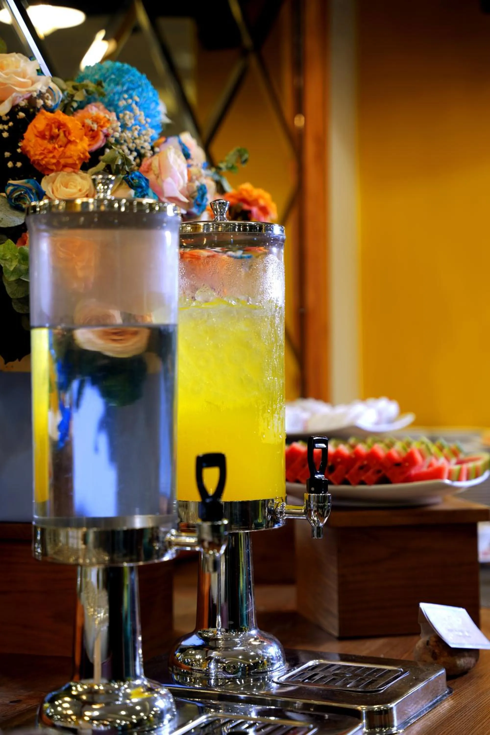 Breakfast in Happy Life Green Hotel