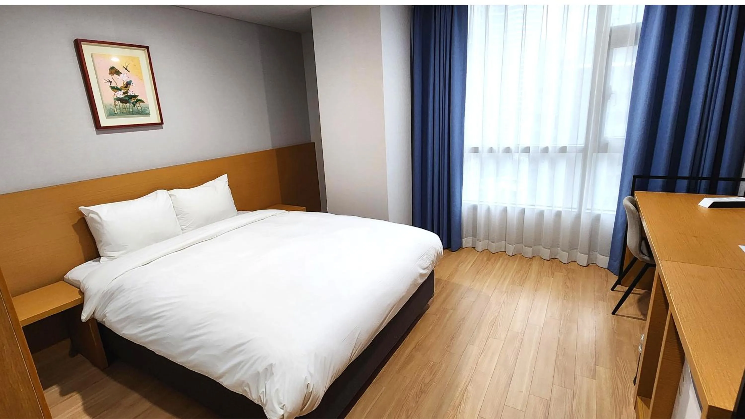 Bedroom, Bed in Kwangsu Hotel Haeundae