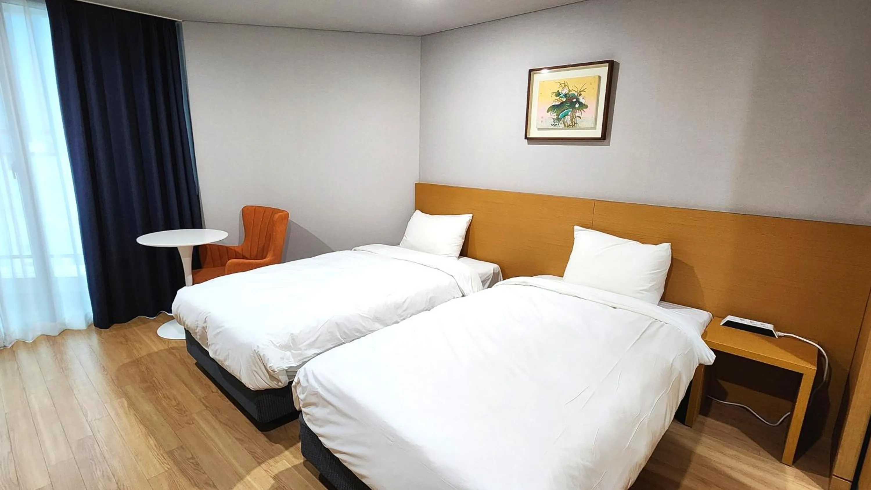 Bedroom, Bed in Kwangsu Hotel Haeundae
