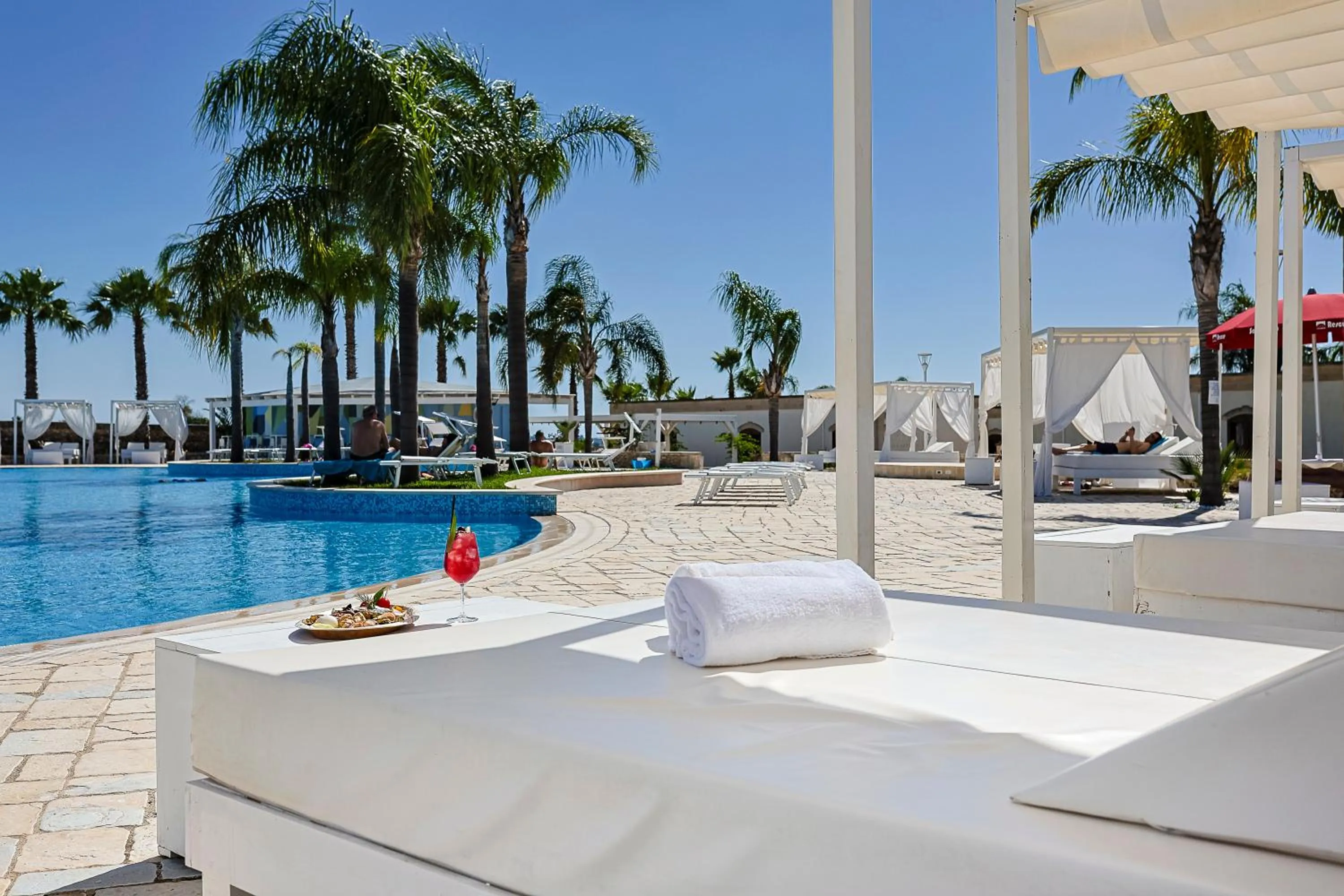 Swimming pool in La Restuccia Masseria Urban - DiscoHotel