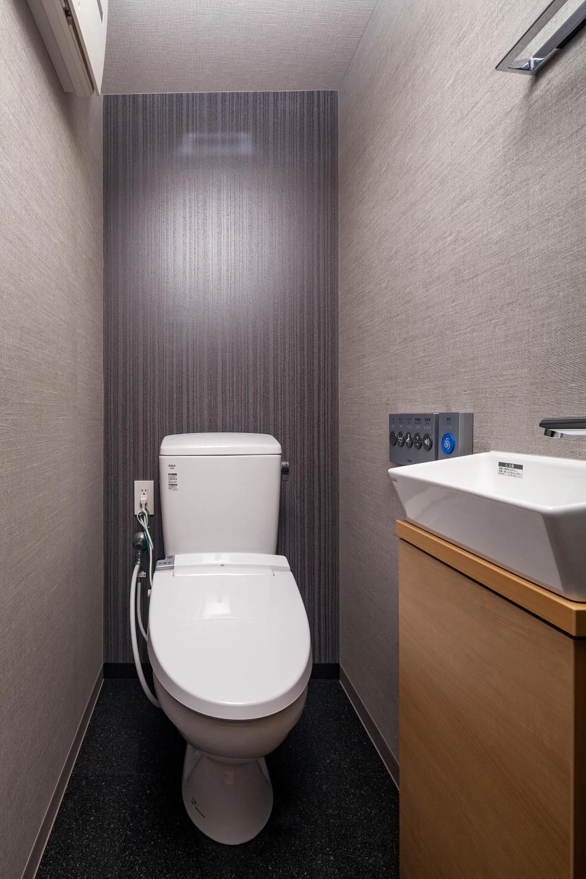 Toilet in HOTEL SUITE HIROSHIMA YOKOGAWA