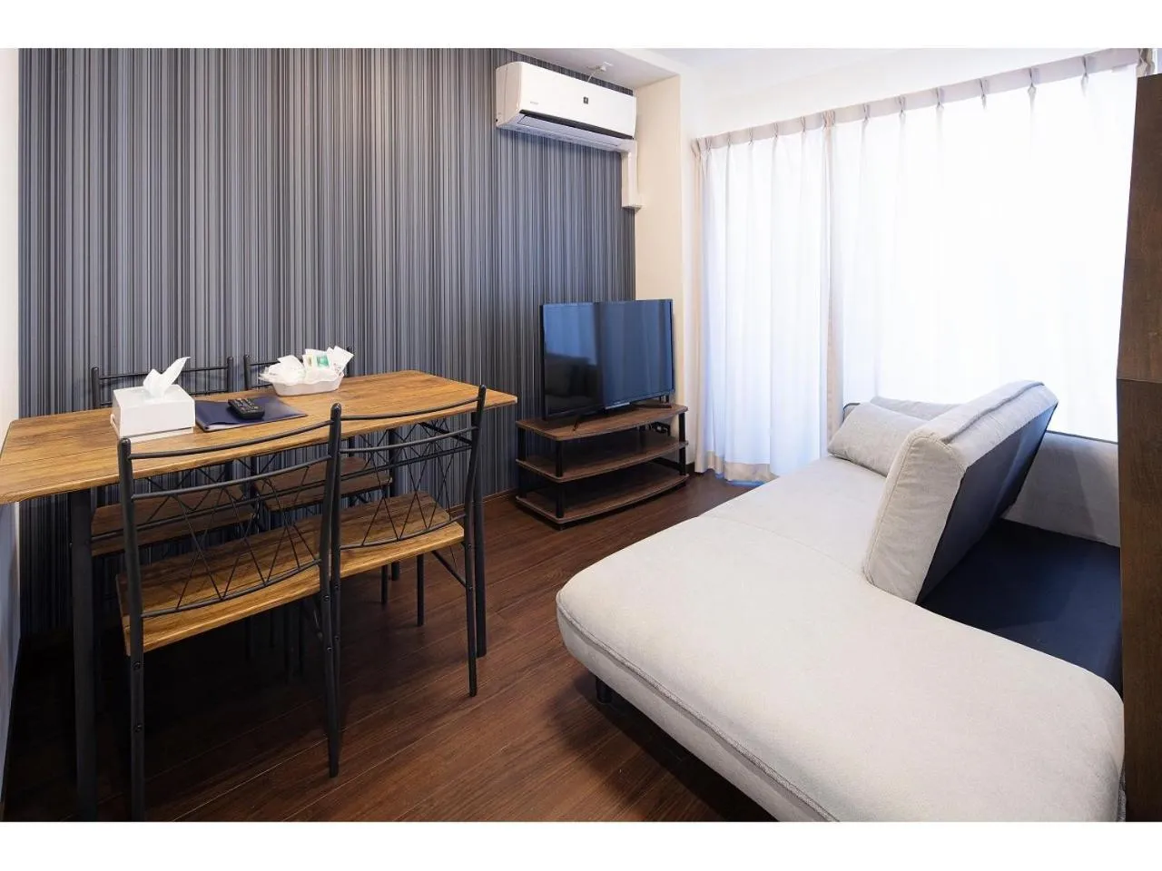 Photo of the whole room, Bed in Coruscant Hotel NagasakiekiⅡ