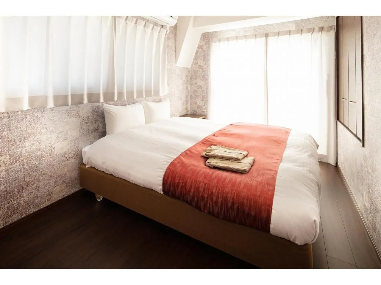 Bed in Coruscant Hotel NagasakiekiⅡ